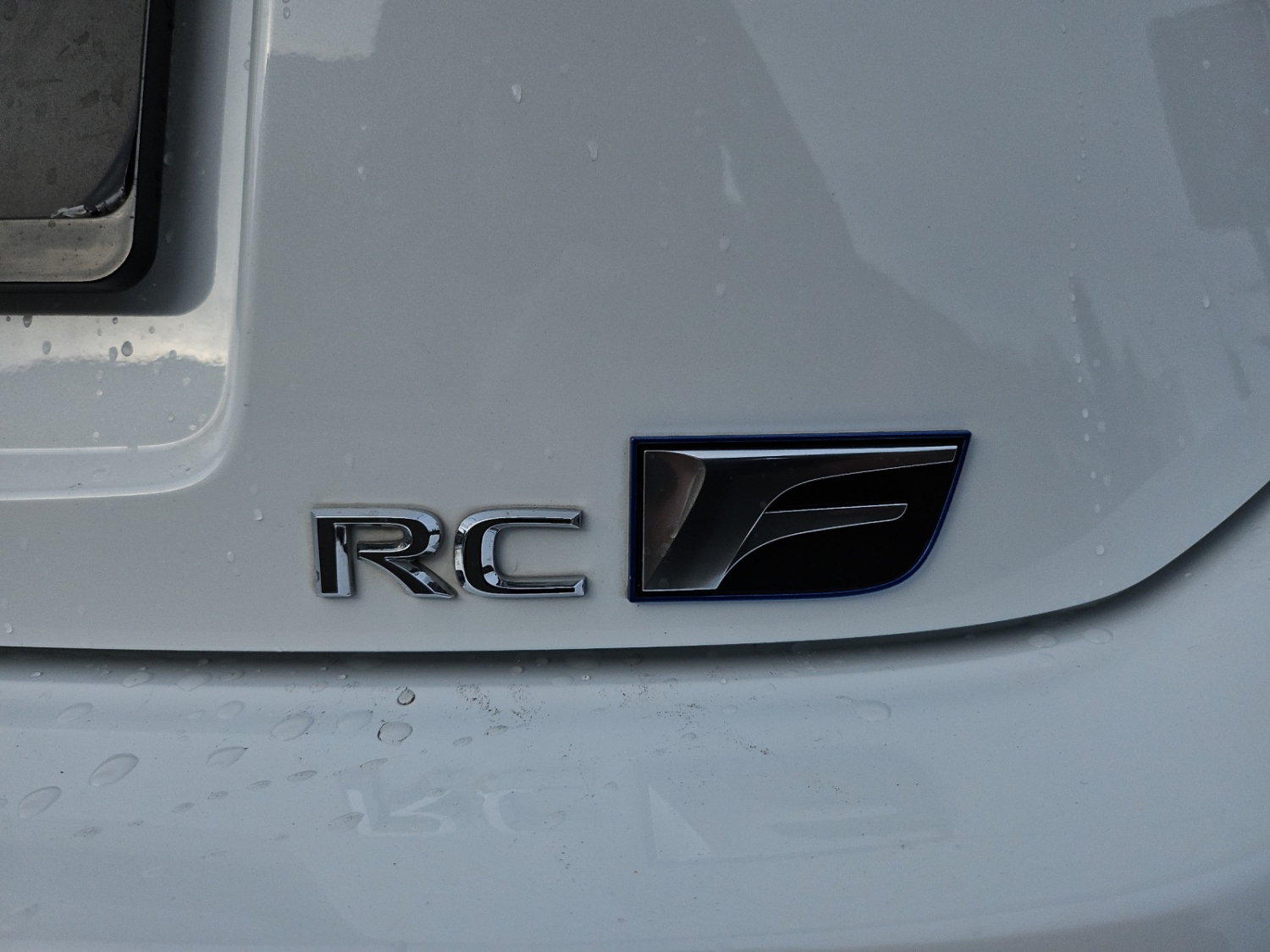 LEXUS RC F 5.0 V8 Track Edition-image-17