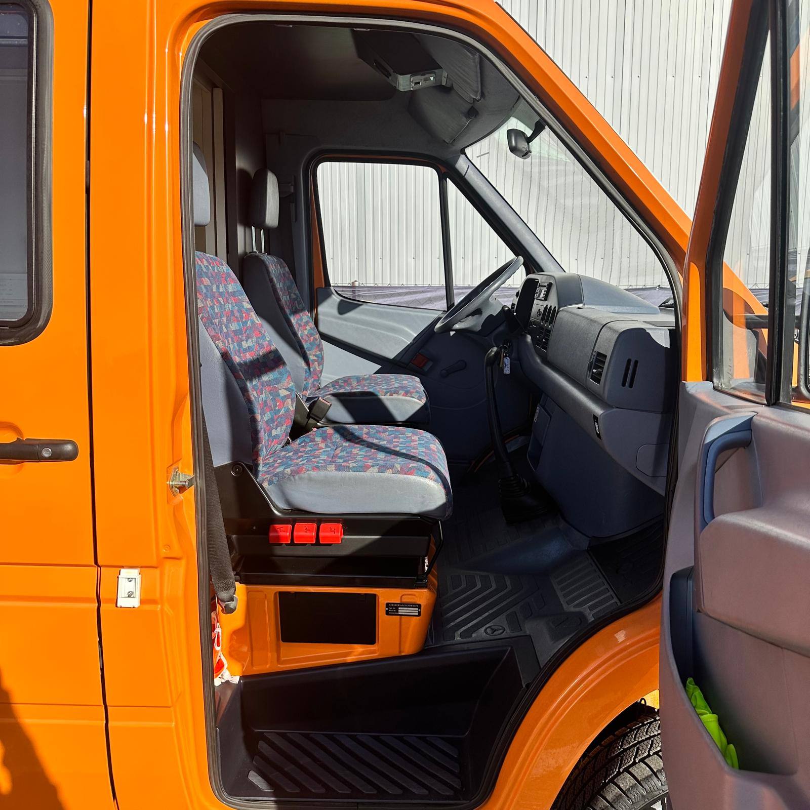 MERCEDES-BENZ Sprinter 314 Standard Hochdach 4x4-image-45