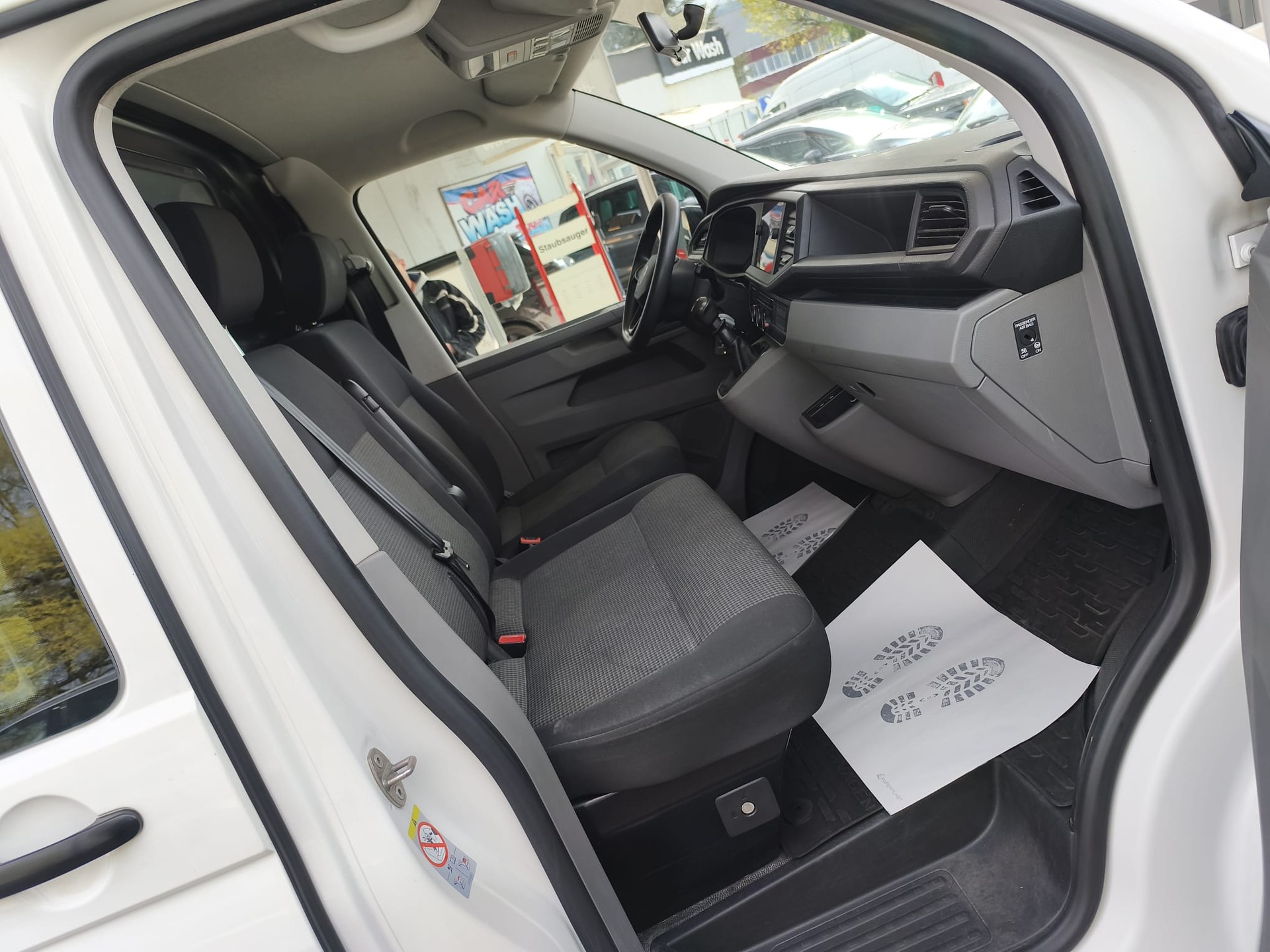 VW T6.1 2.0 TDI Envia Free 4Motion-image-14
