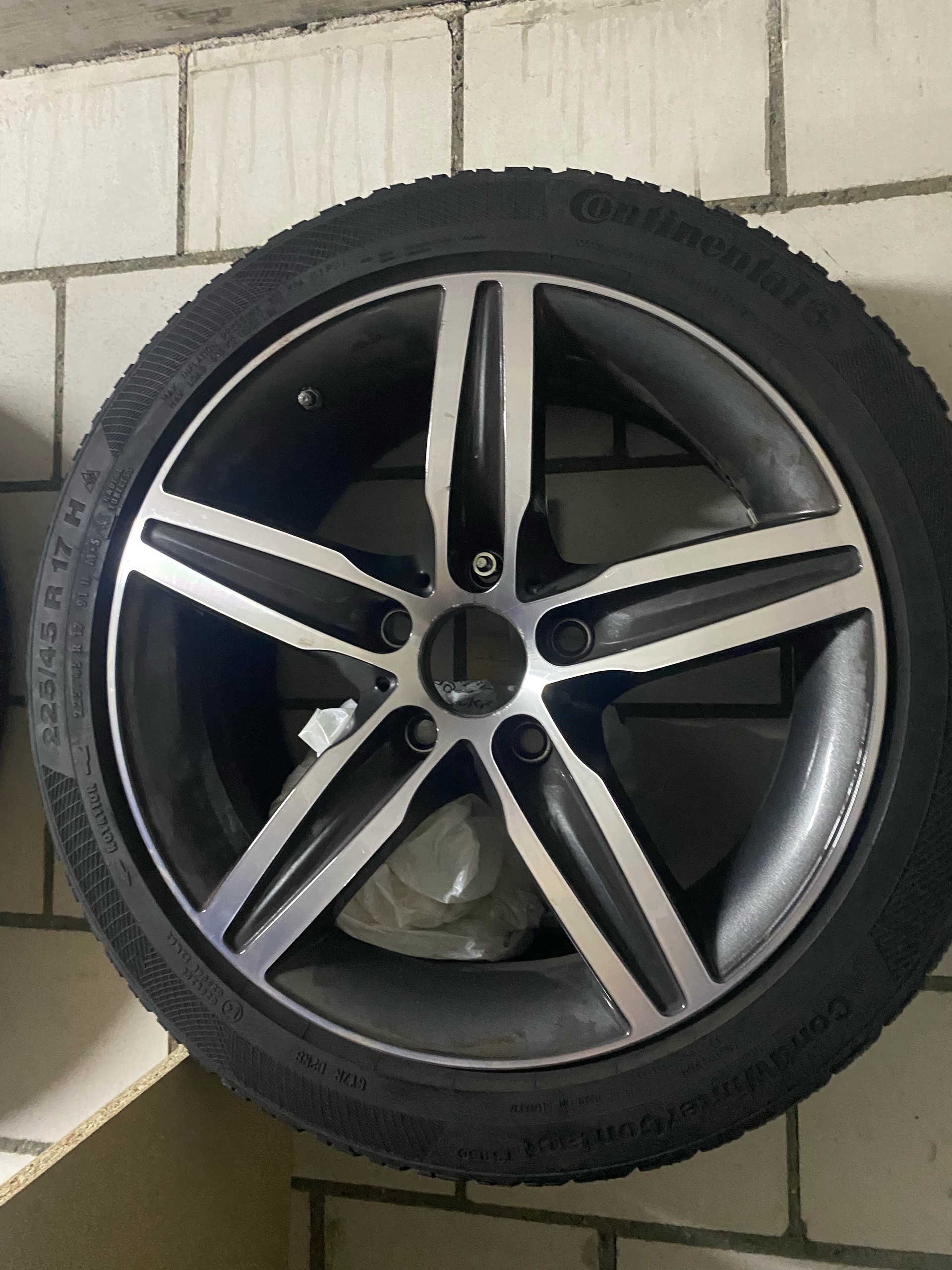 BMW M235i xDrive Steptronic-image-8