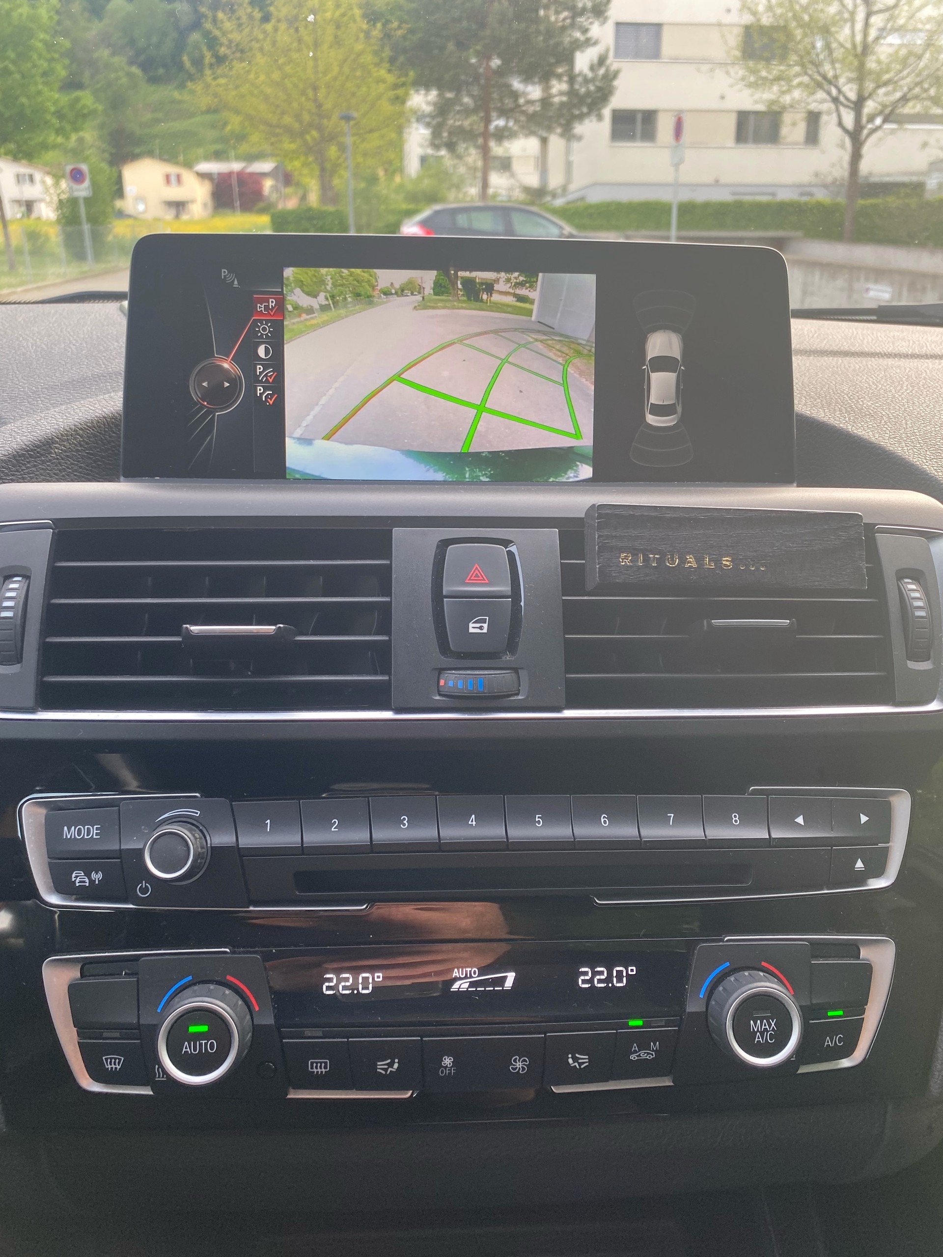 BMW M235i xDrive Steptronic-image-6