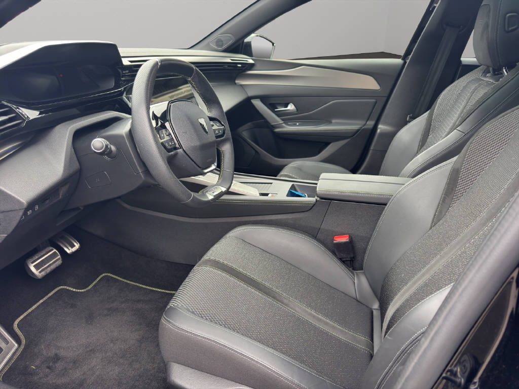 PEUGEOT 308 SW 1.6 PHEV 180 GT-image-8