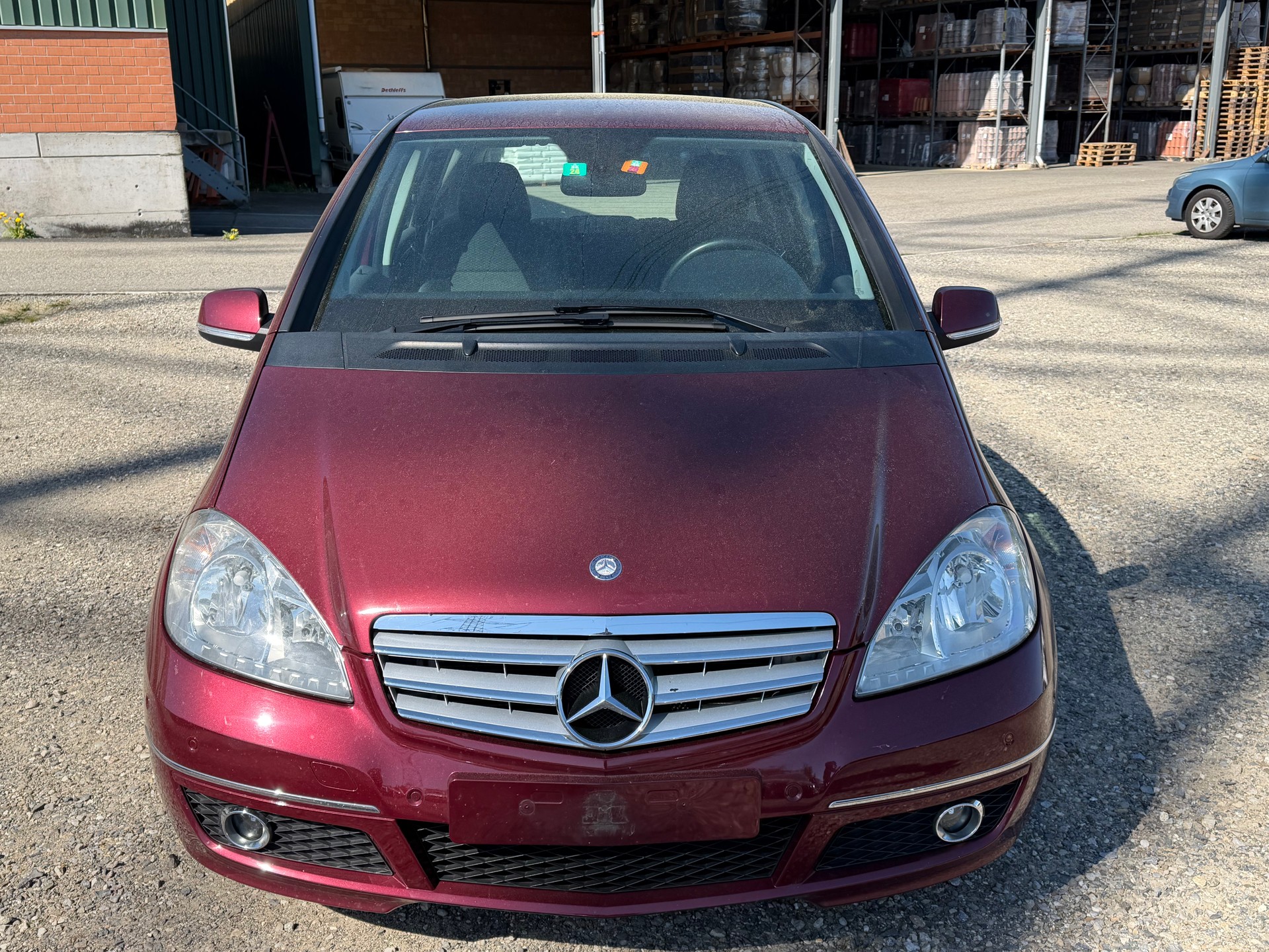 MERCEDES-BENZ A 180