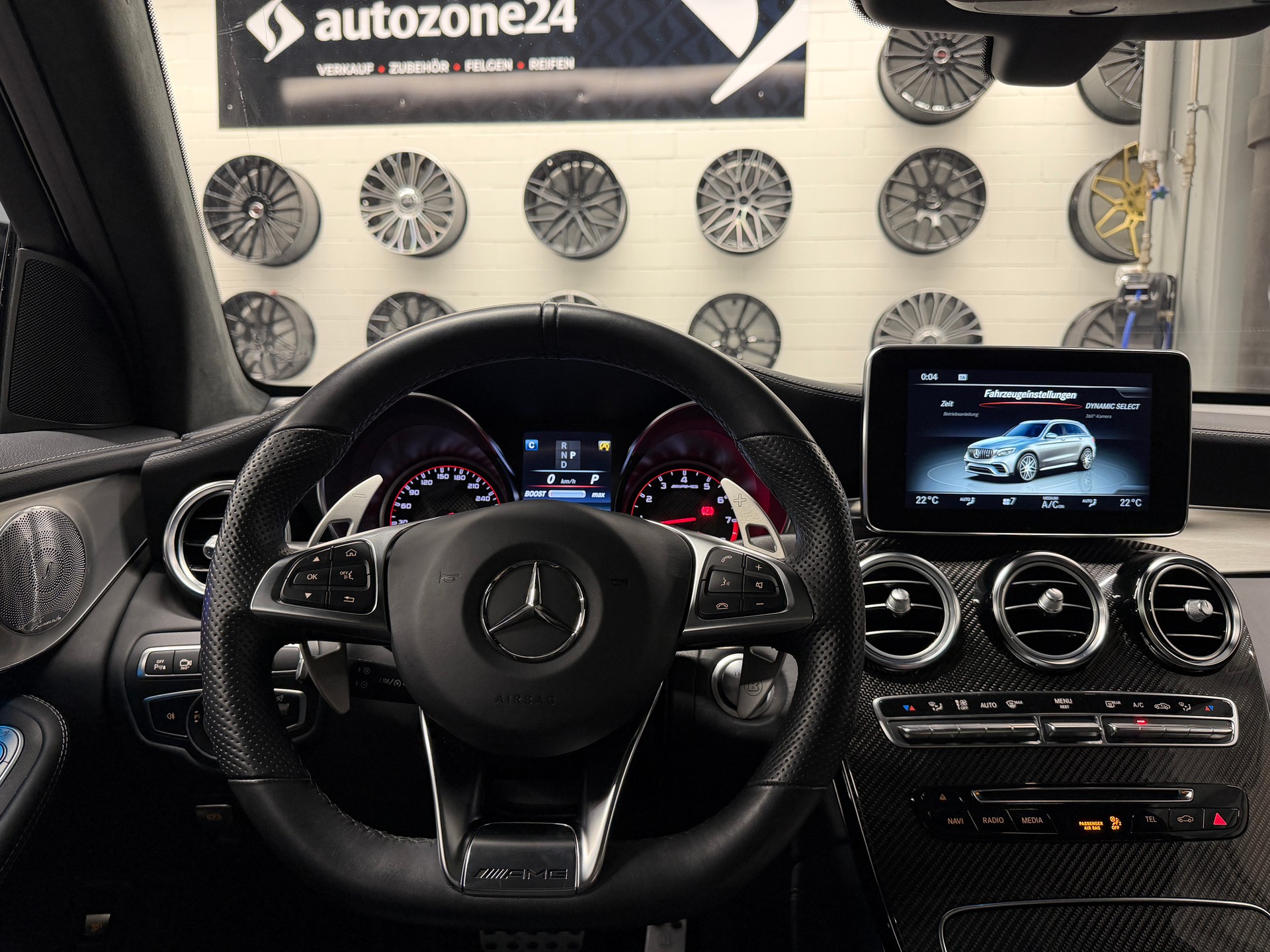 MERCEDES-BENZ GLC 63 S AMG 4m+ *CH-Auto*BRABUS Felgen*BRABUS Tieferlegung*Designo Magno*Keramik*Leder Designo*-image-22