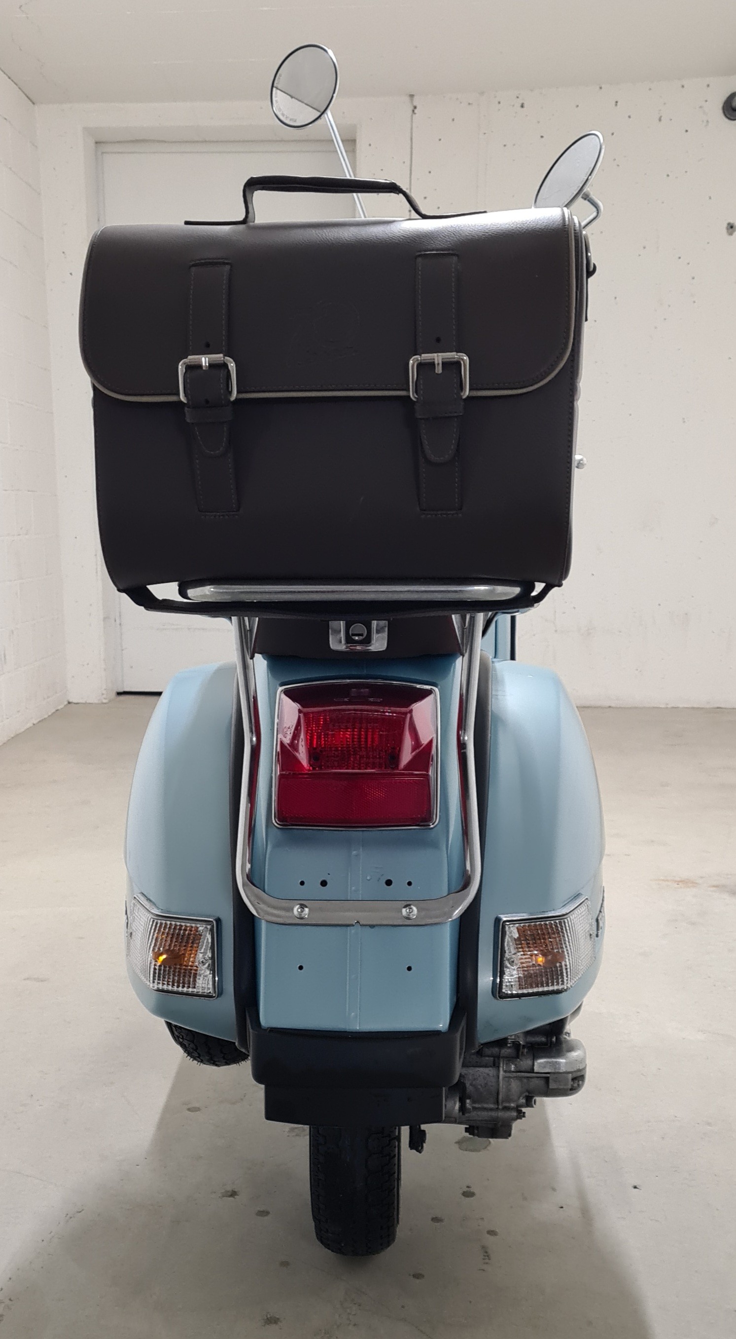PIAGGIO Vespa PX 125 70° Anniversary-image-9