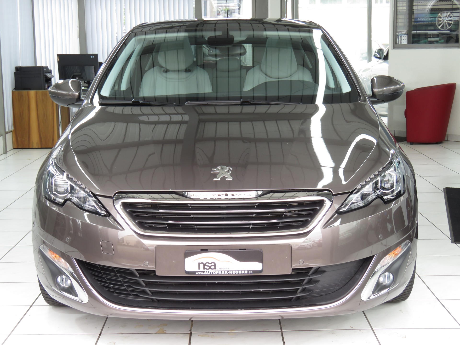 PEUGEOT 308 2.0 BlueHDI Féline Automat-showroom-element-1