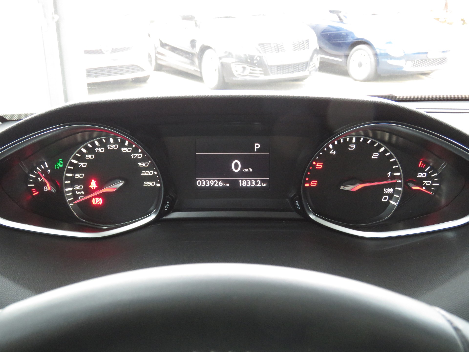 PEUGEOT 308 2.0 BlueHDI Féline Automat-image-17