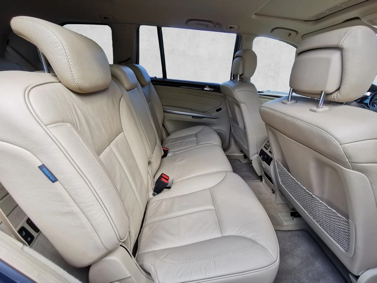 MERCEDES-BENZ GL 350 CDI BlueEfficiency 4Matic 7G-Tronic-image-7