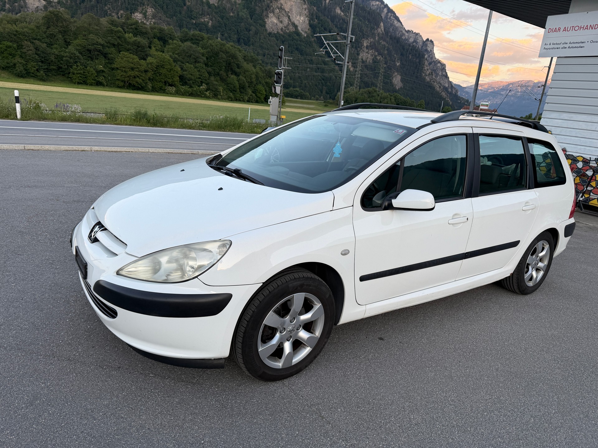 PEUGEOT 307-image-1