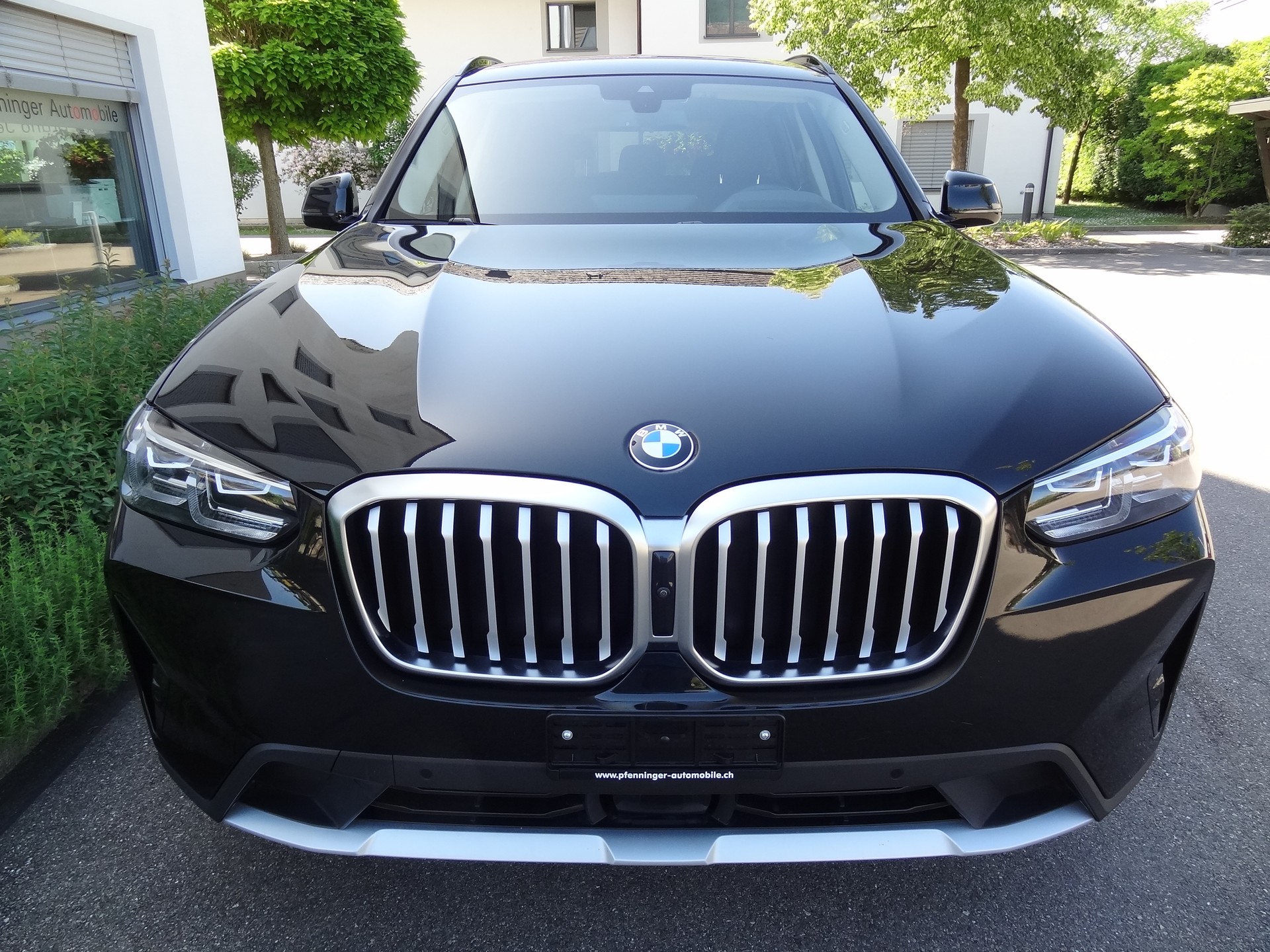BMW X3 xDrive 20i-image-5