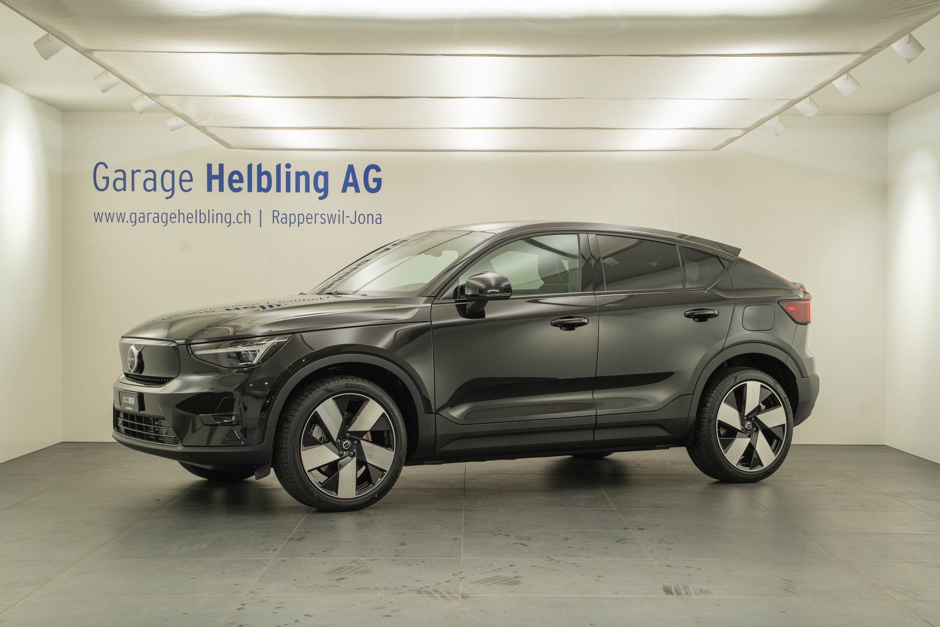 VOLVO EC40 Twin XCENTRIC Edition AWD