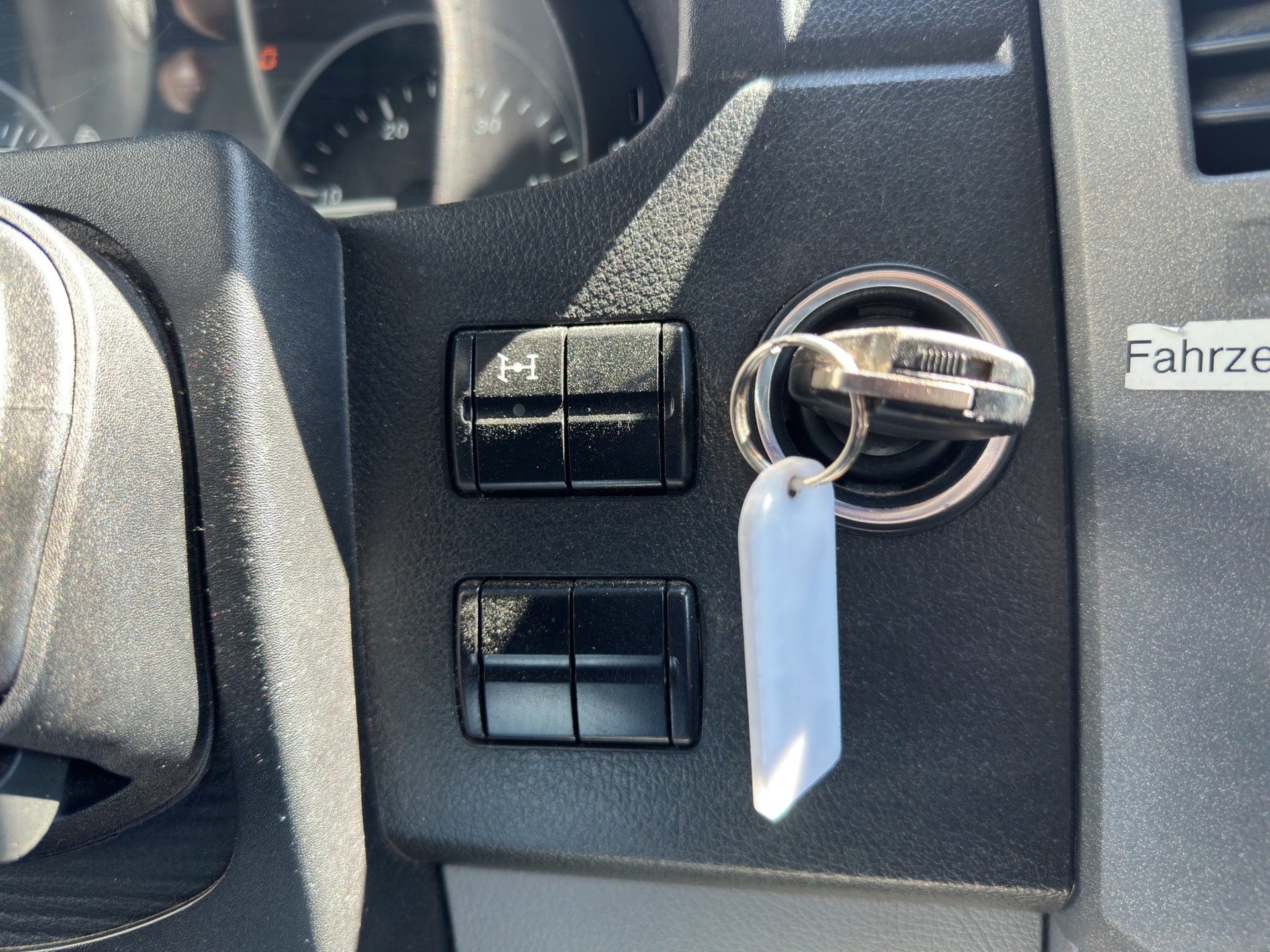 MERCEDES-BENZ Sprinter 316 CDI Standard 4x4 Automat-image-22