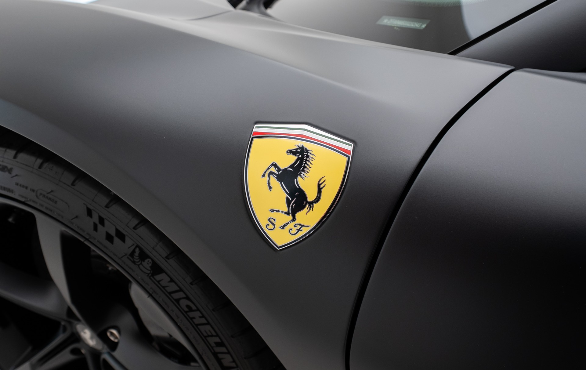 FERRARI SF90 Spider-image-17