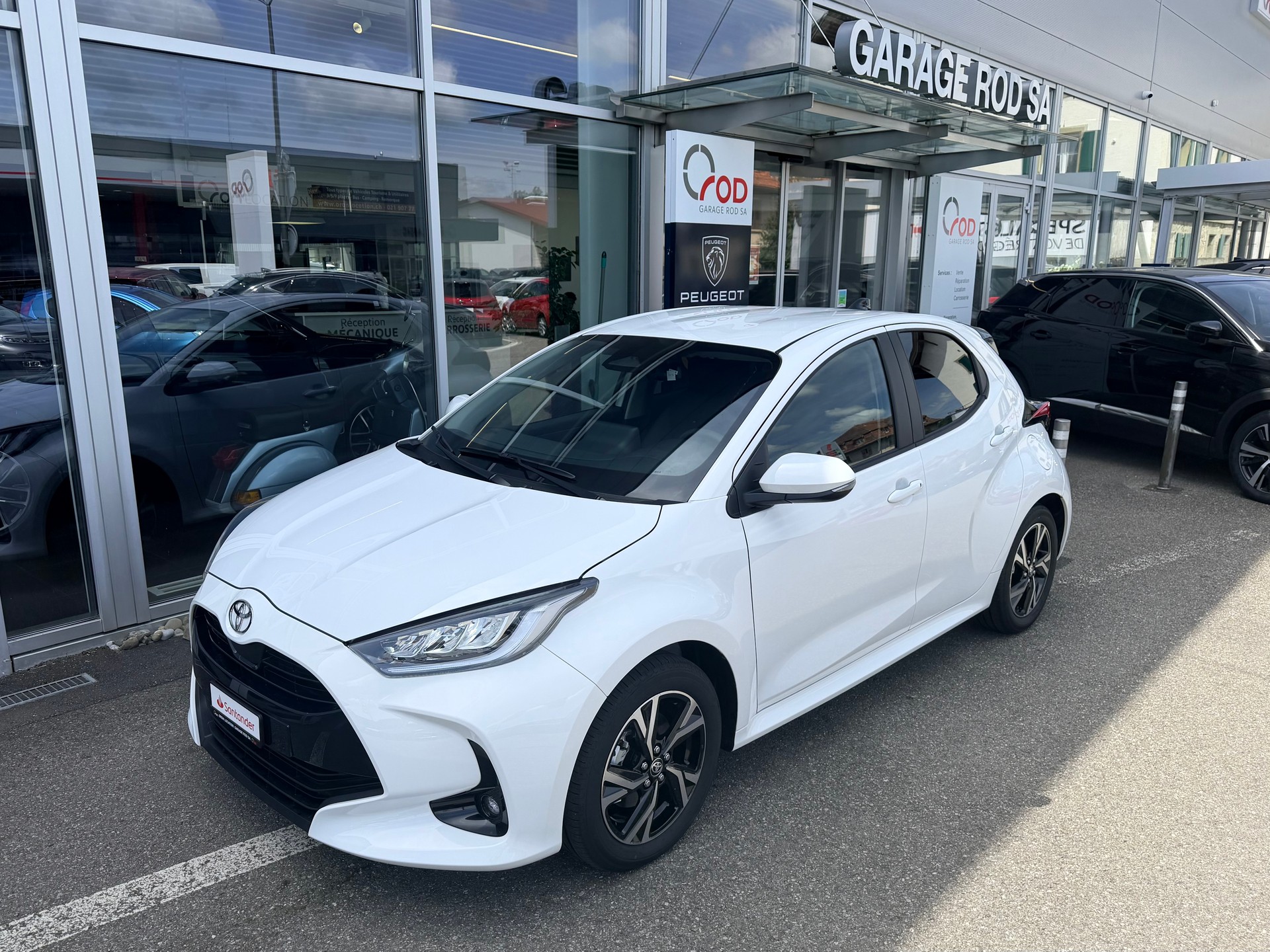 TOYOTA Yaris 1.5 Trend e-CVT