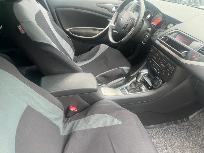 CITROEN C5 Tourer 2.0 HDi Exclusive Automatic-image-7