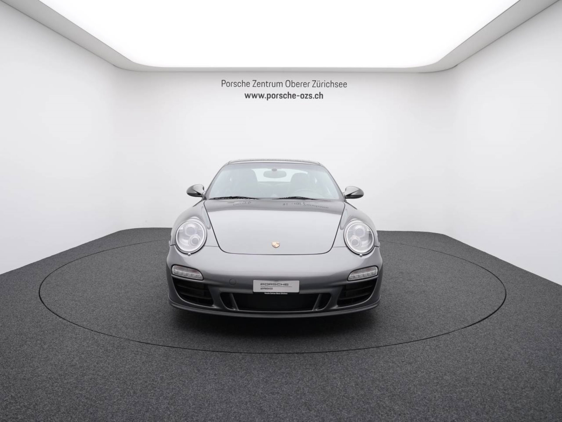 PORSCHE 911 Carrera S Coupé-image-9