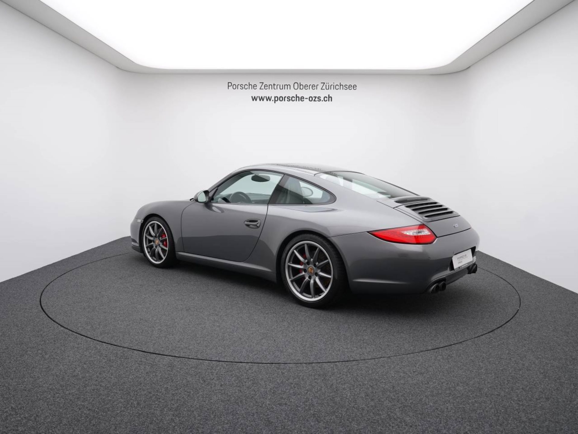 PORSCHE 911 Carrera S Coupé-showroom-element-2