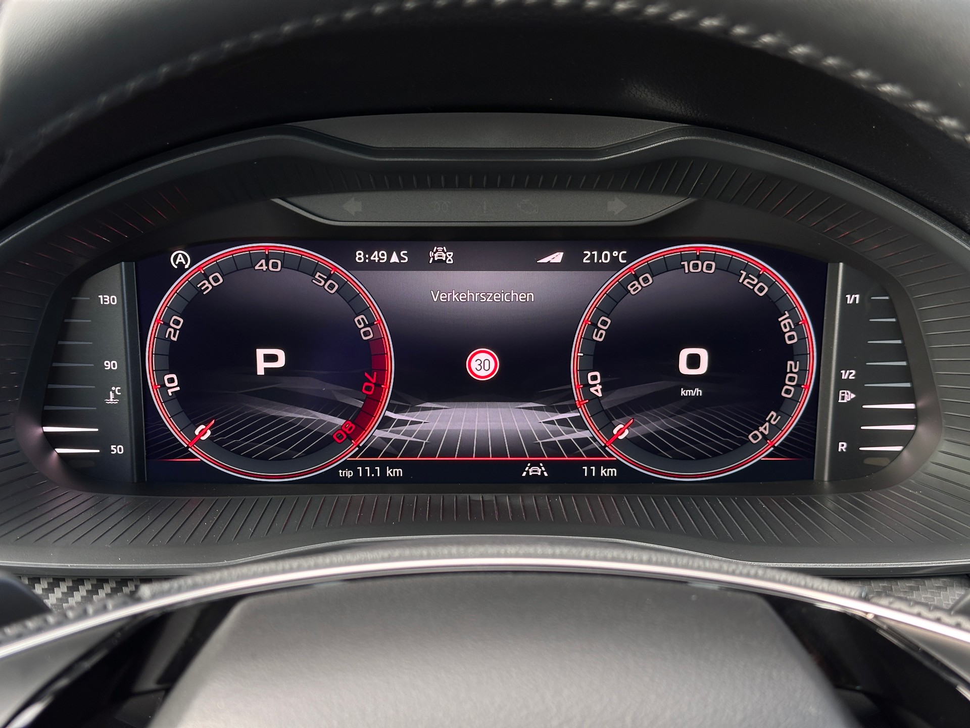 SKODA Scala 1.5 TSI Monte Carlo DSG-image-16