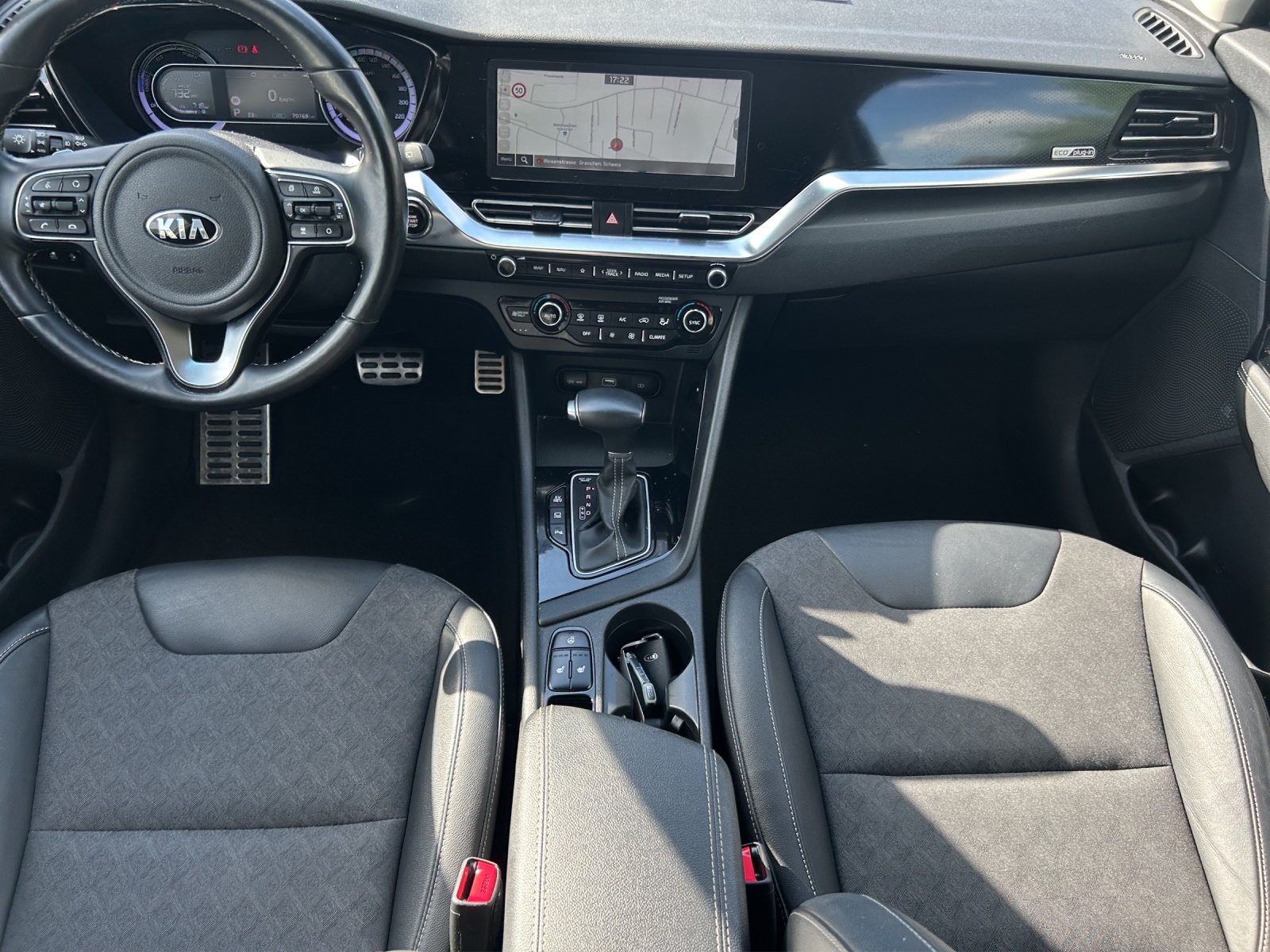 KIA Niro 1.6 GDi Plug-in Hybrid Power-image-11