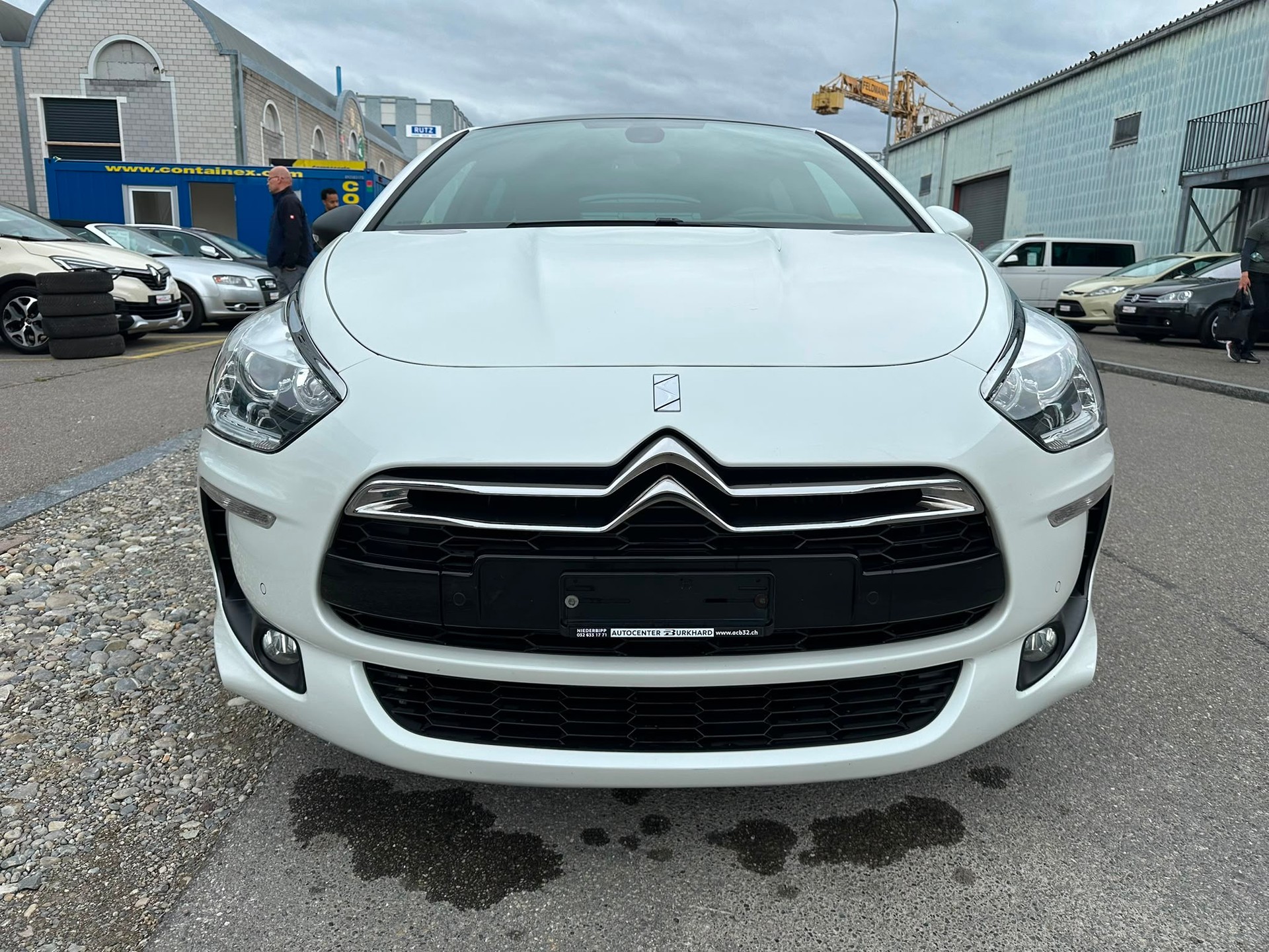 DS AUTOMOBILES DS5 HYbrid4 200 SO Chic EGS6-showroom-element-2