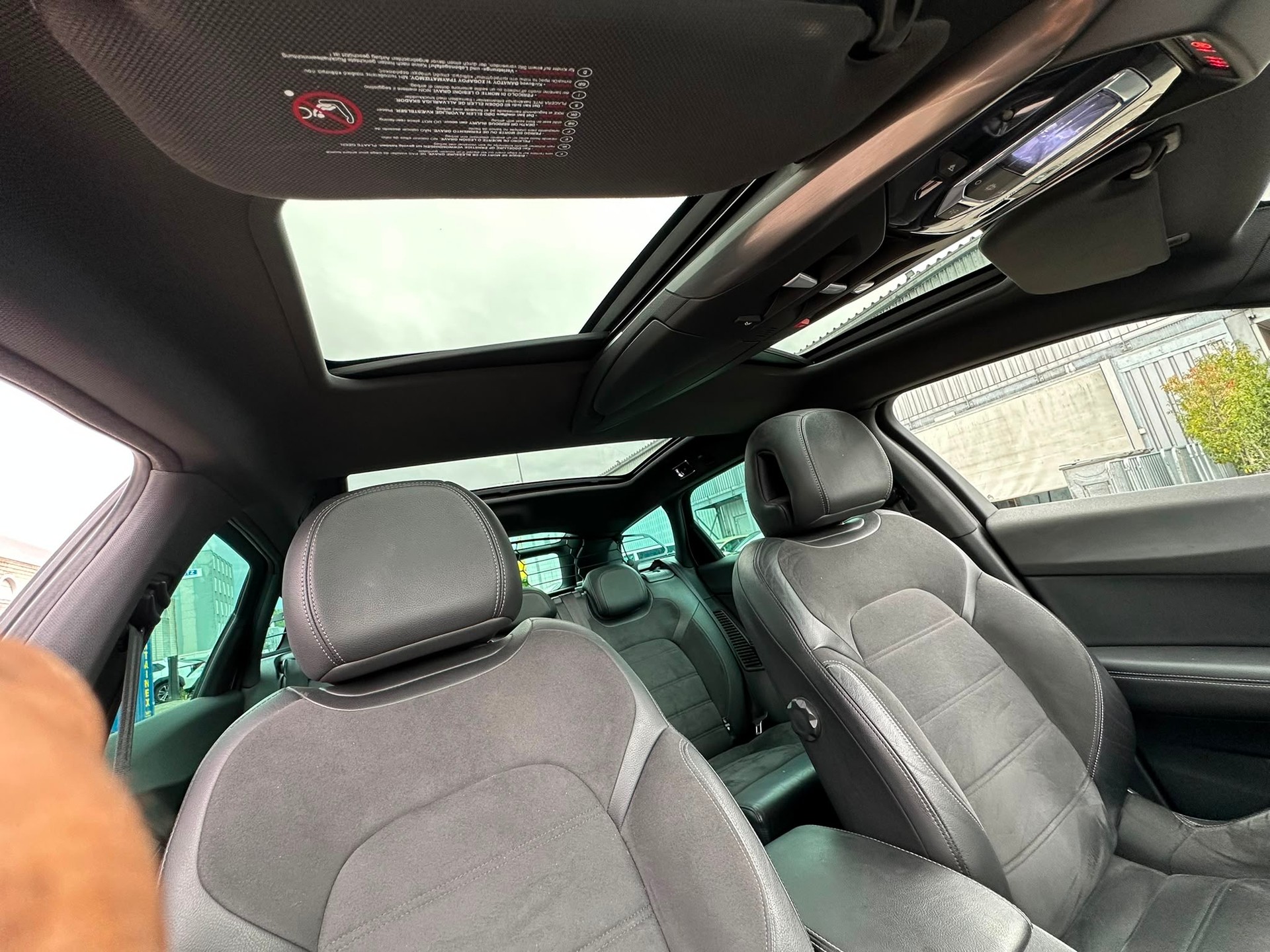 DS AUTOMOBILES DS5 HYbrid4 200 SO Chic EGS6-image-14