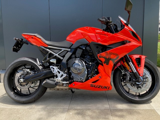 SUZUKI GSX 8 R-image-0