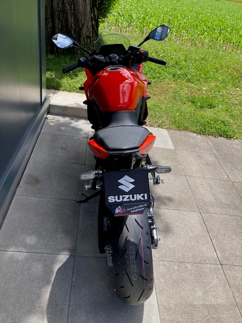 SUZUKI GSX 8 R-image-3