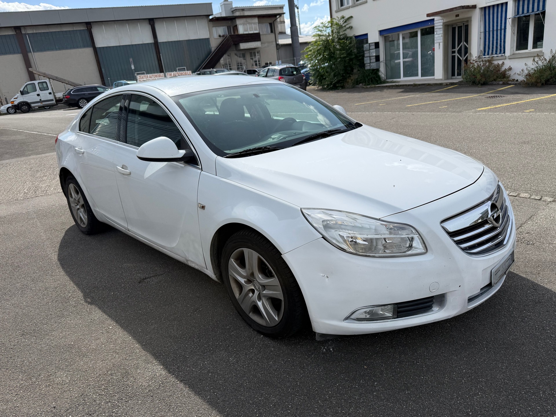 OPEL Insignia 2.0 CDTI Cosmo Automatic-image-1