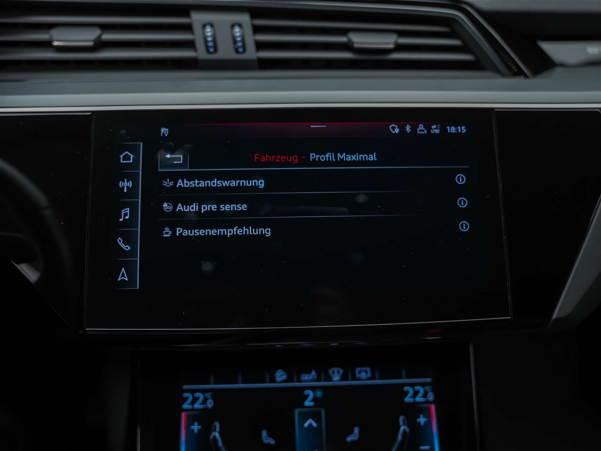 AUDI e-tron 50 Advanced Attraction quattro *Head Up Display*360° Kamera*Sitzheizung*-image-37