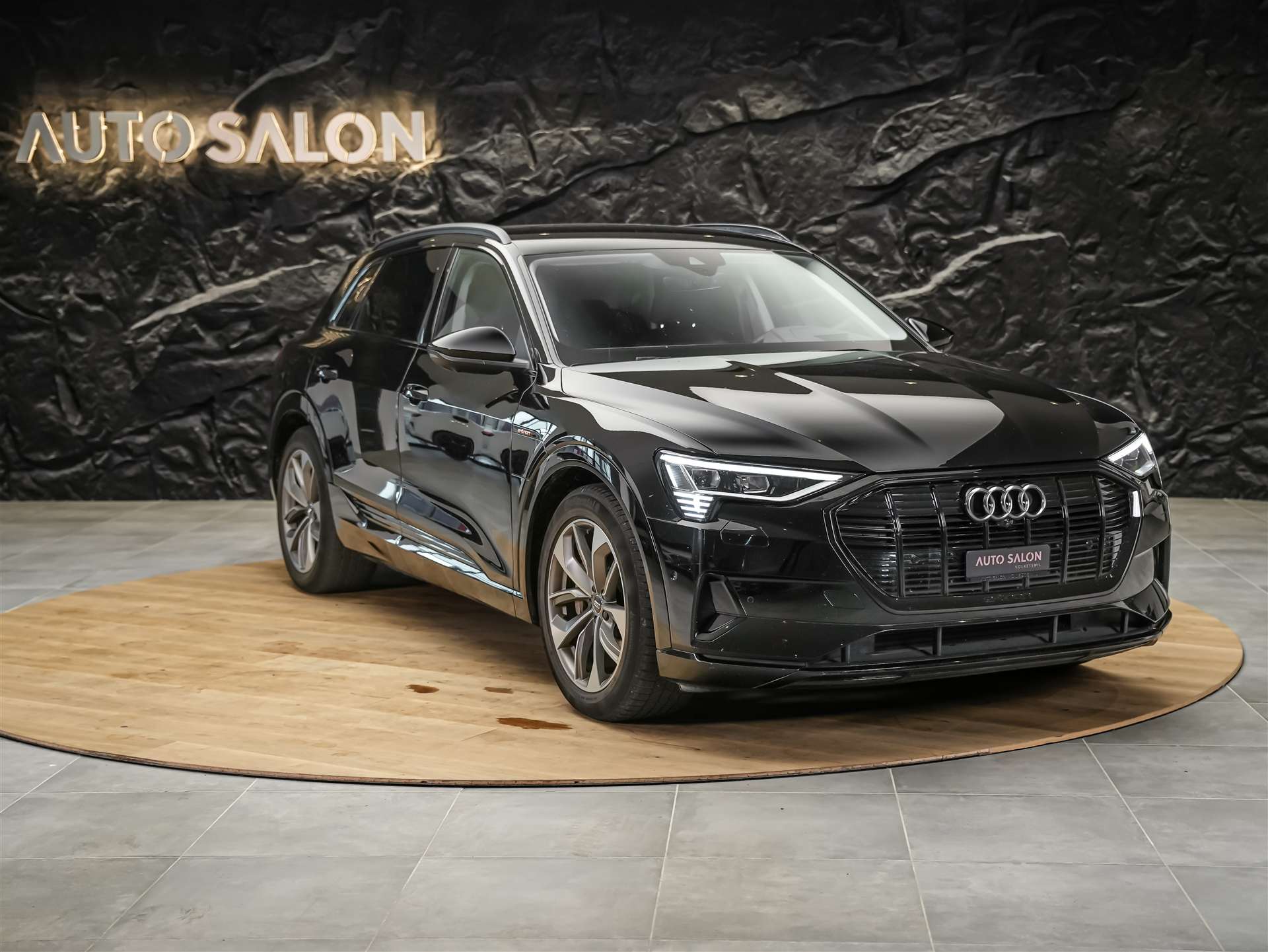 AUDI e-tron 50 Advanced Attraction quattro *Head Up Display*360° Kamera*Sitzheizung*-image-6