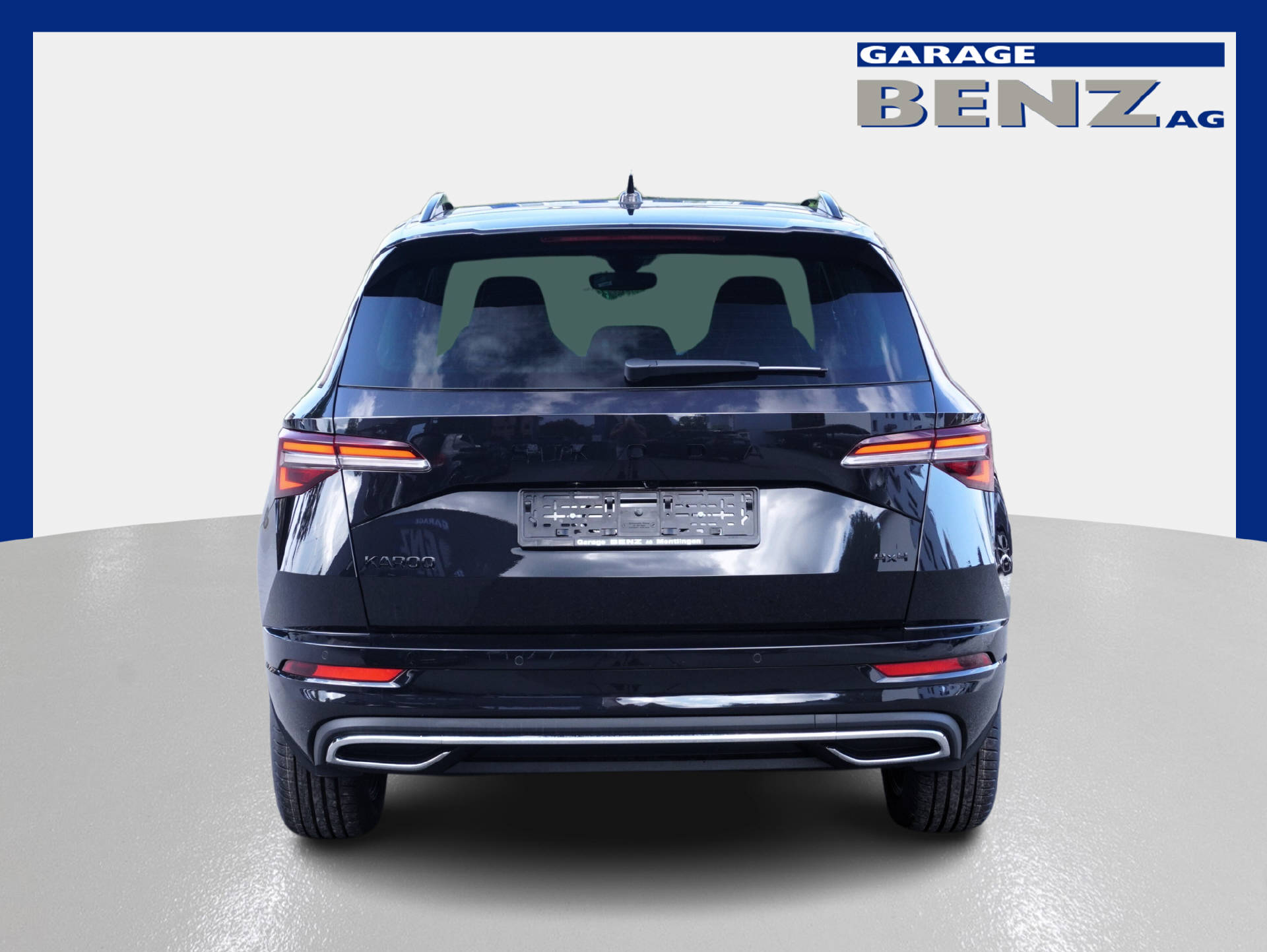 SKODA Karoq 2.0 TSI SportLine 4x4 DSG-showroom-element-2