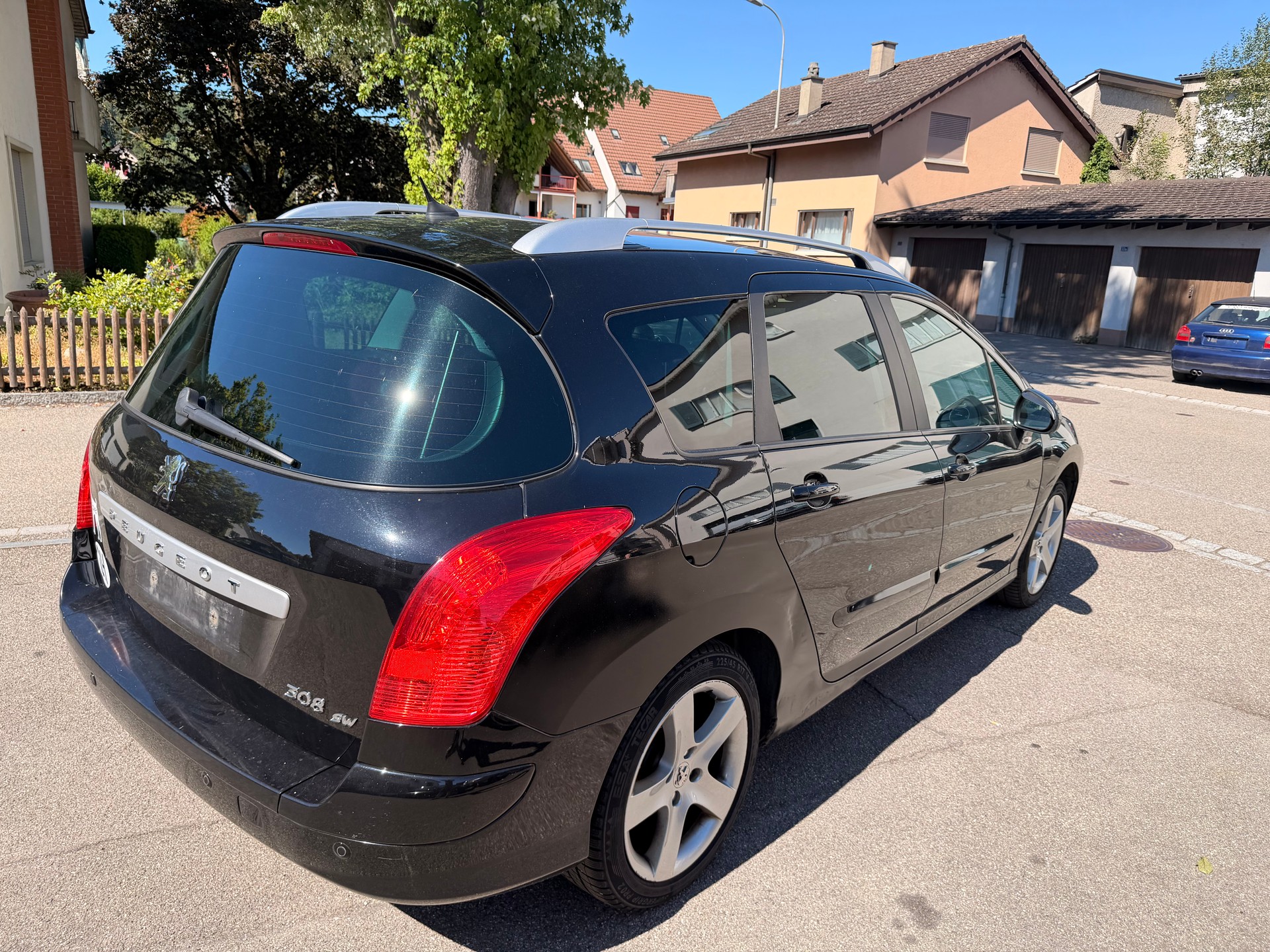 PEUGEOT 308 SW 1.6 16V Turbo Sport Pack-image-4