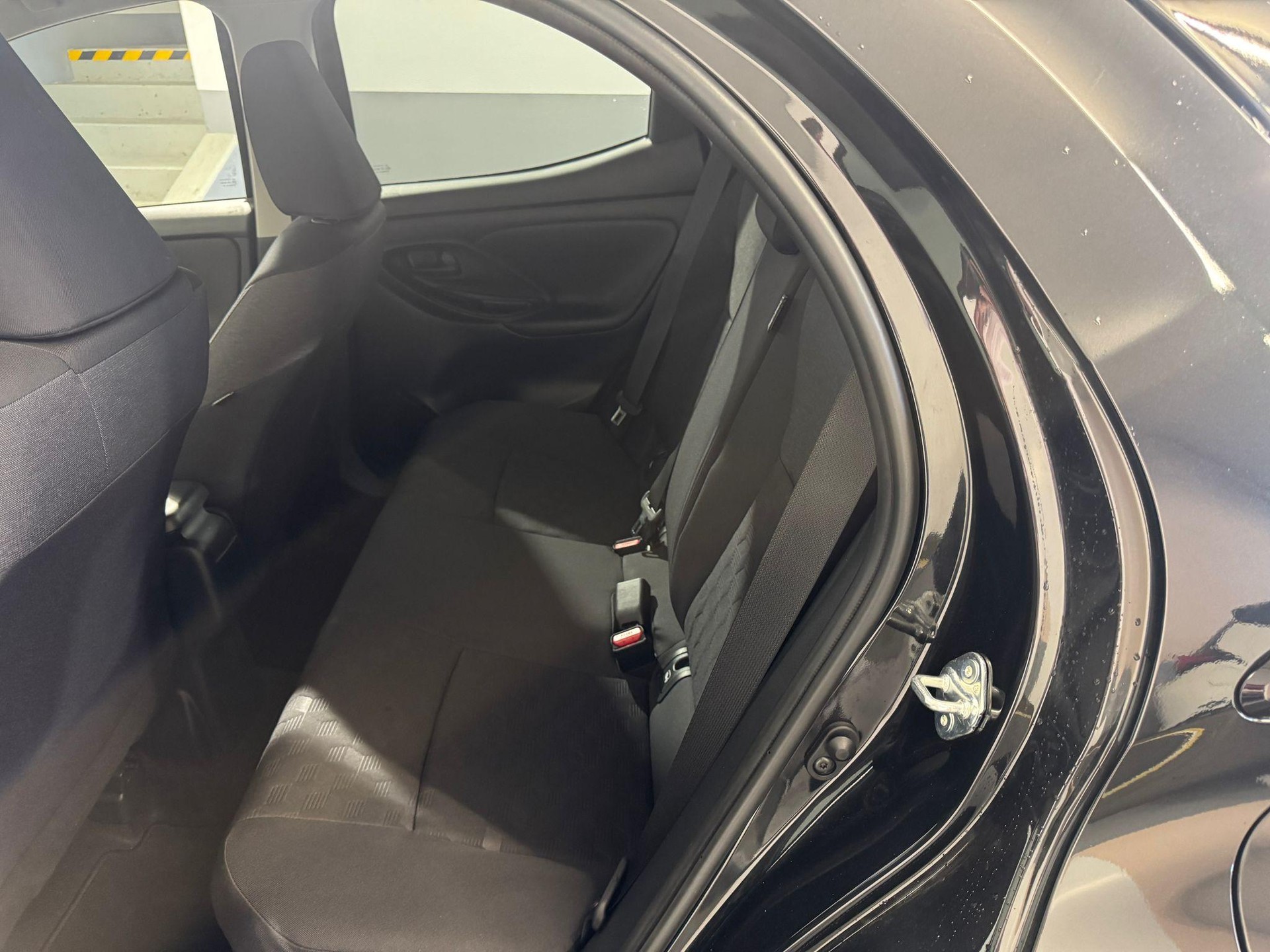 TOYOTA Yaris 1.5 VVT-i HSD Trend-image-11