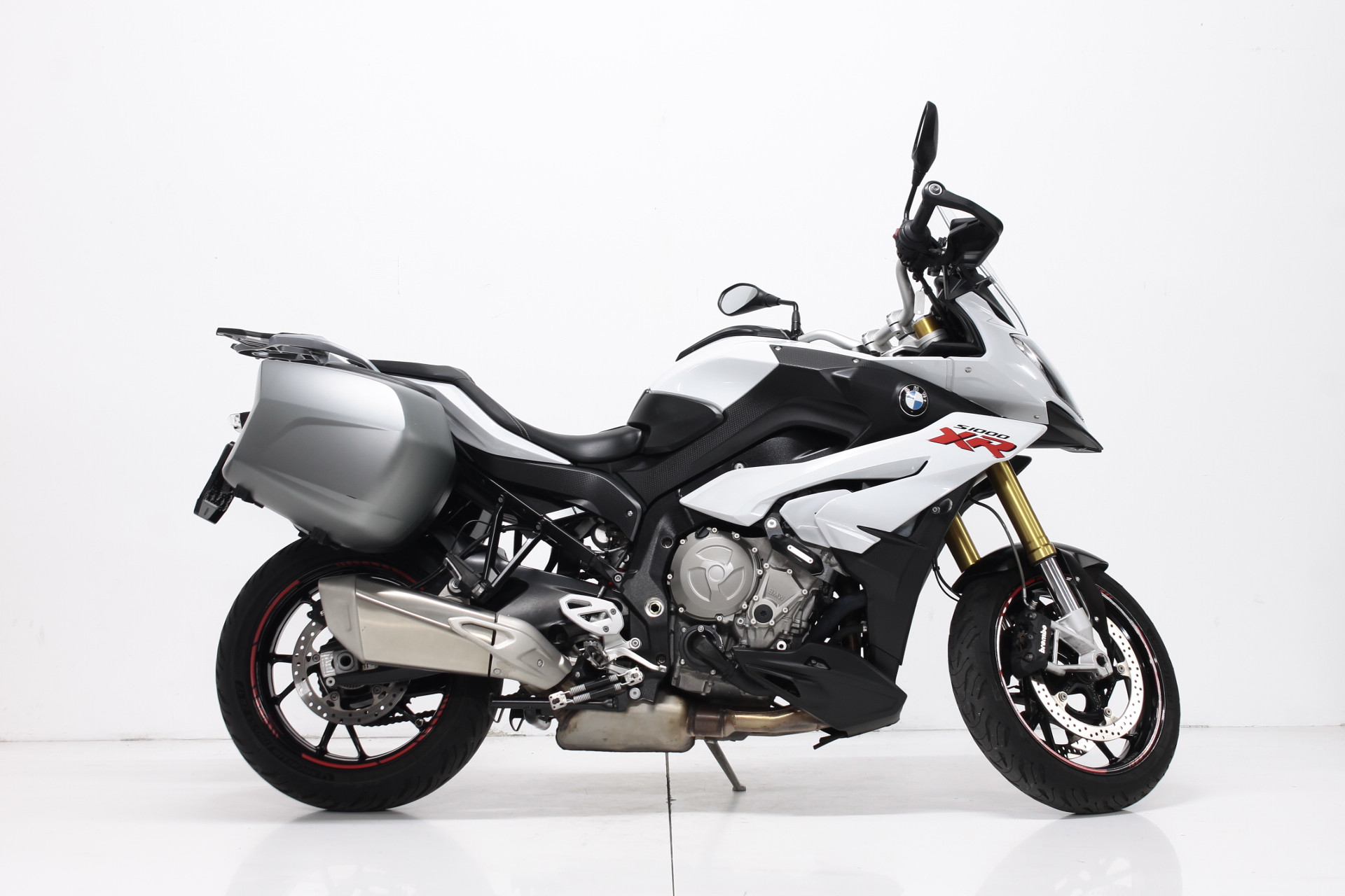 BMW S 1000 XR-image-1
