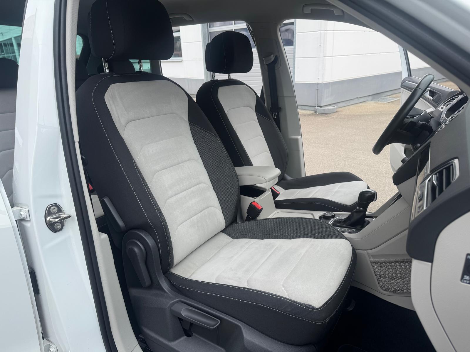 VW Tiguan 2.0 TDI SCR Highline 4Motion DSG-image-14