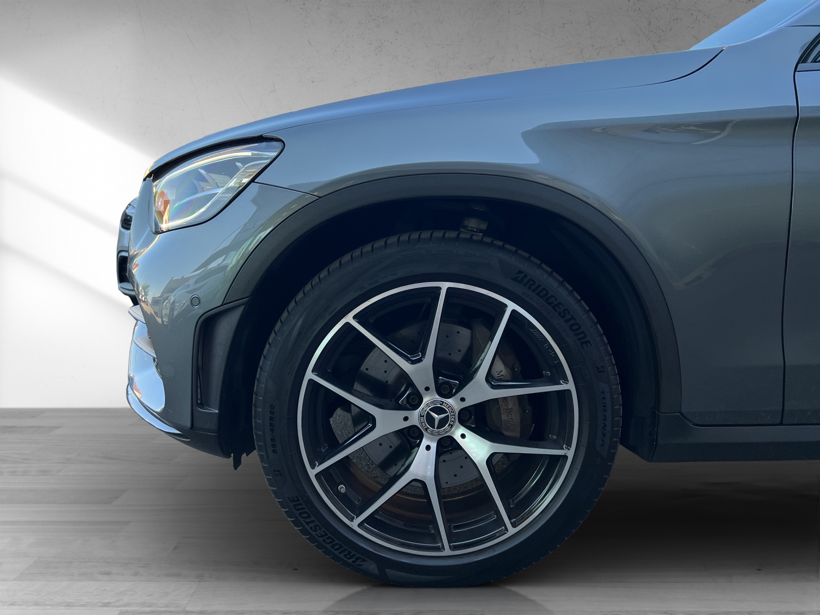 MERCEDES-BENZ GLC 220 d AMG Line 4Matic-image-17