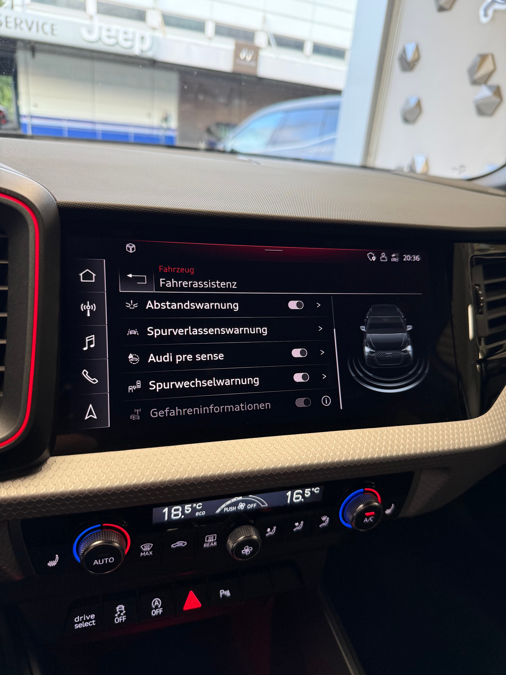 AUDI A1 Sportback 30 TFSI S-Line Attraction S-tronic-image-21