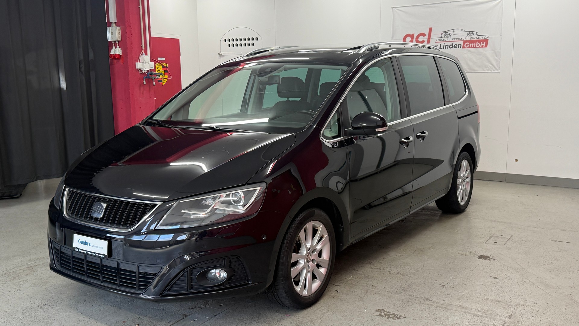 SEAT Alhambra 2.0 TDI Style DSG, frisch ab MFK, Servicegepflegt, Leder, AHK 2.2T Panorama 7 Sitze u.v.m-showroom-element-2
