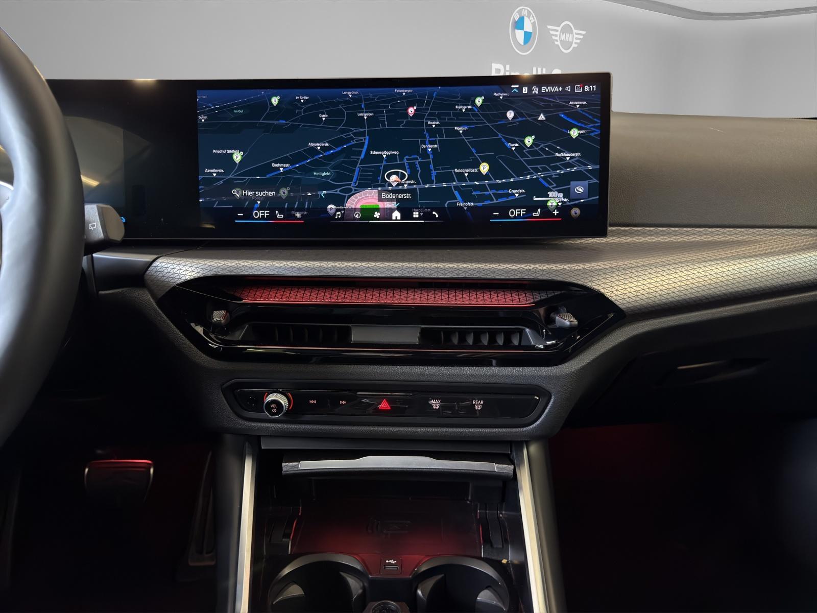 BMW 330e xDrive Touring M-SportPaket-image-15