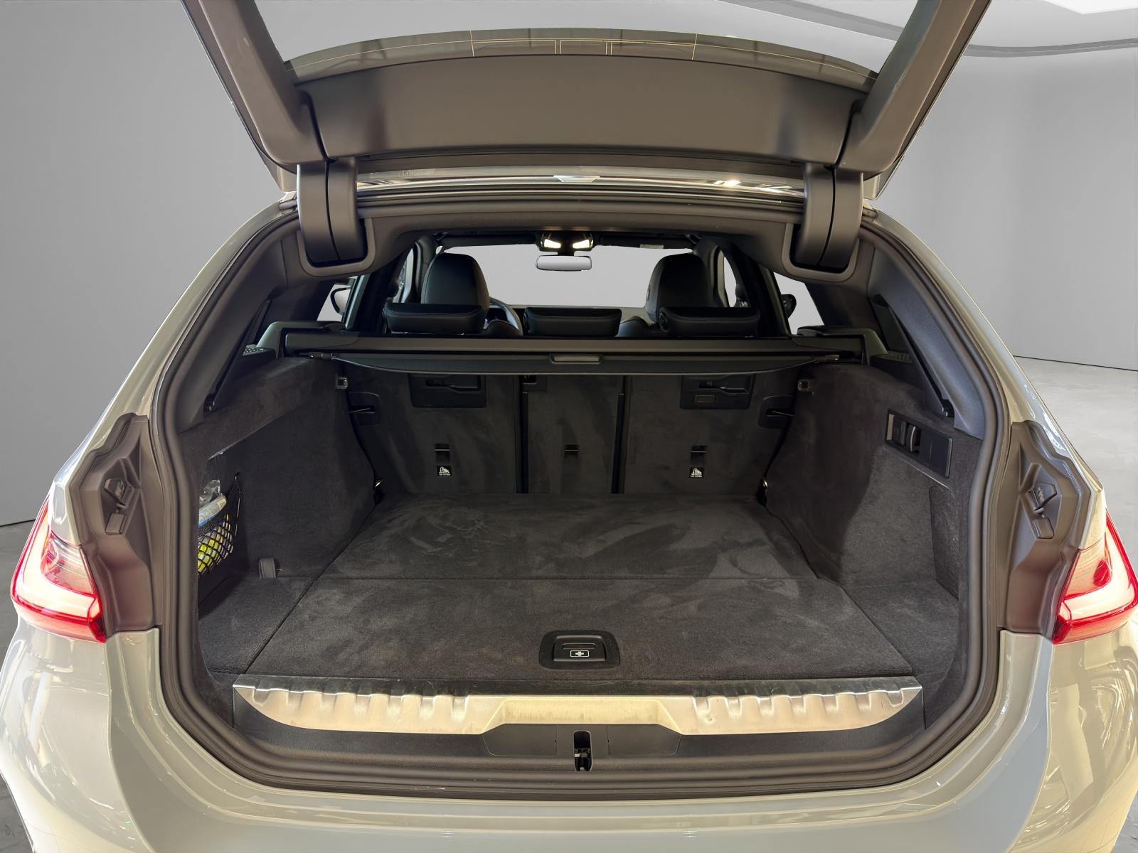BMW 330e xDrive Touring M-SportPaket-image-21