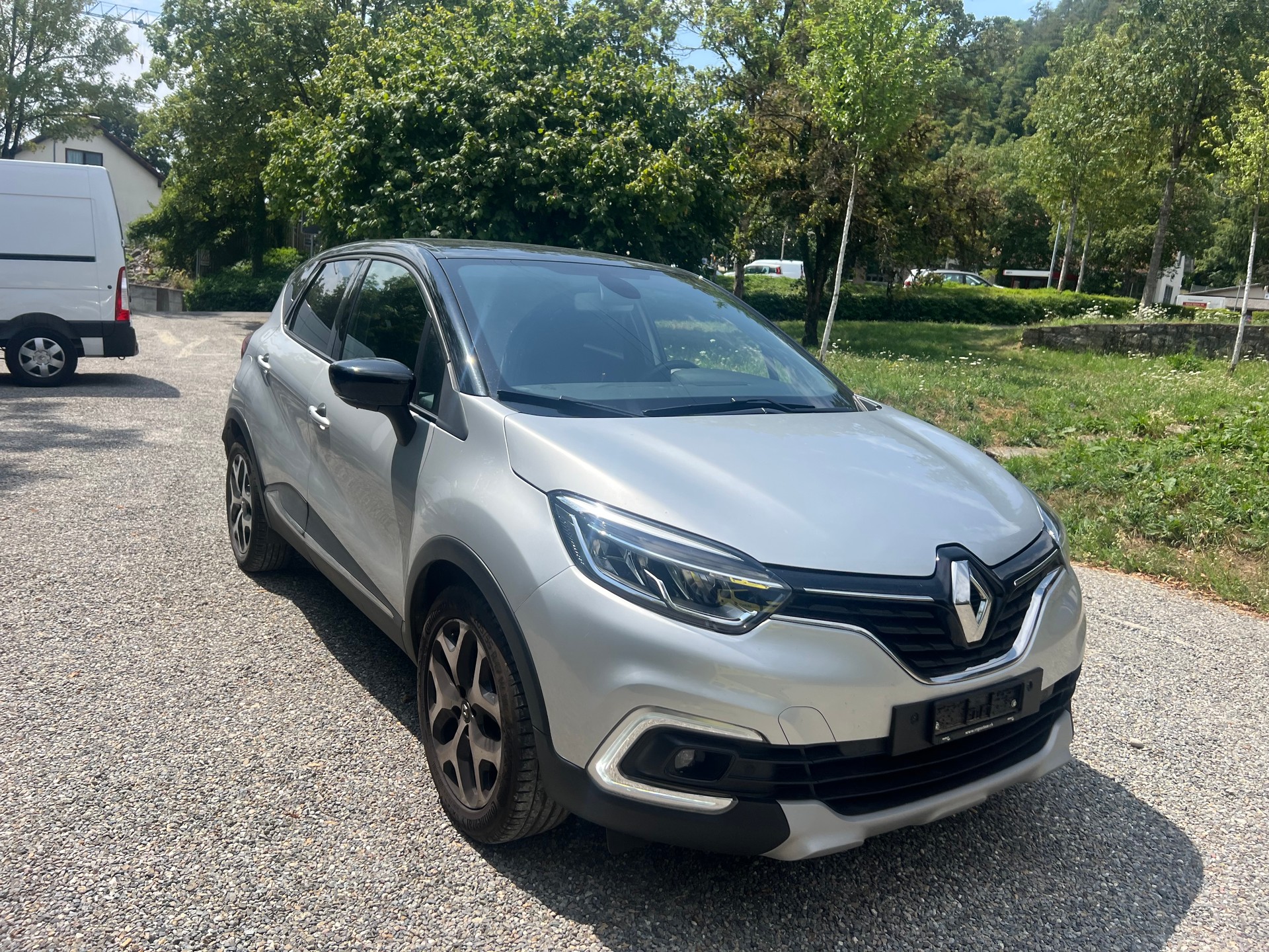 RENAULT Captur 1.3 T 16V Intens EDC