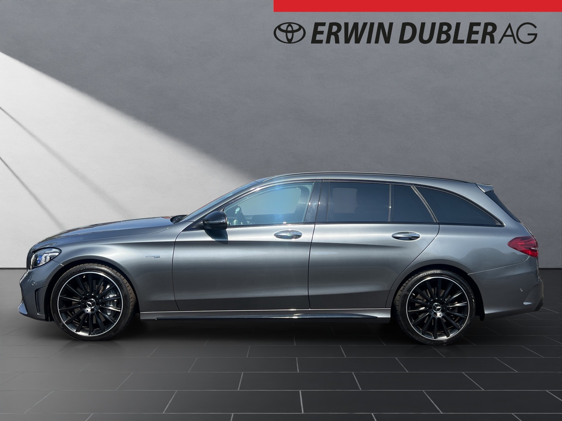MERCEDES-BENZ C 43 AMG 4matic Kombi-showroom-element-1