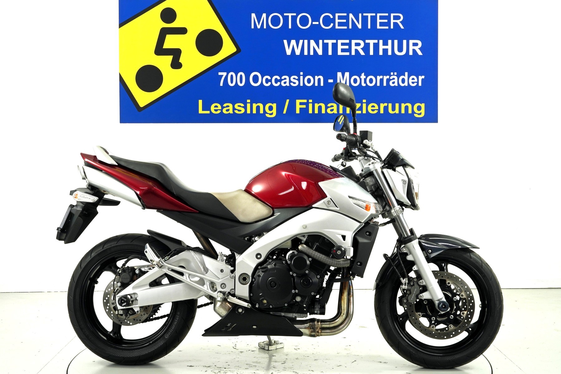 SUZUKI GSR600 A-image-0