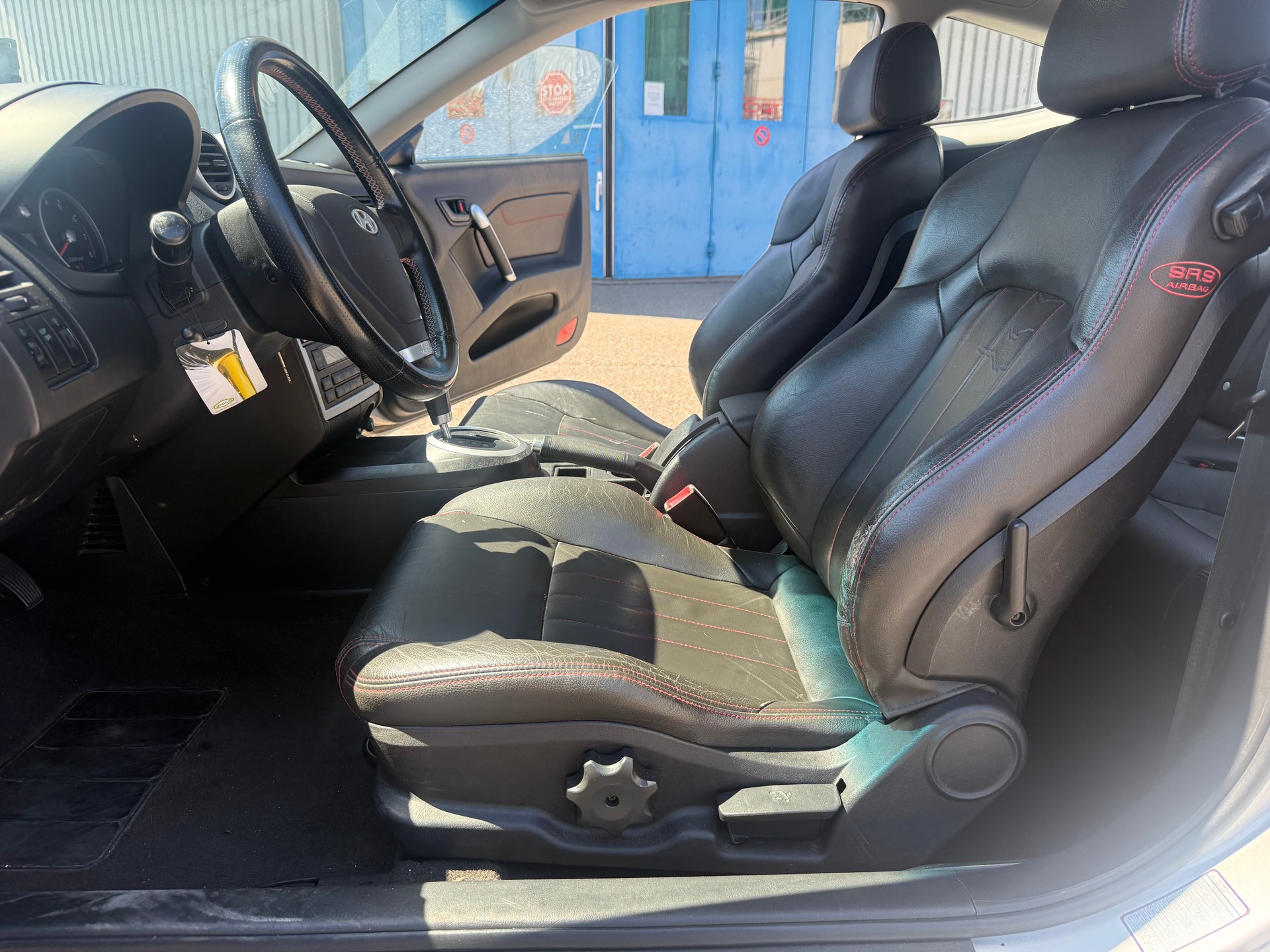 HYUNDAI Coupé 2.7 24V FX-image-8