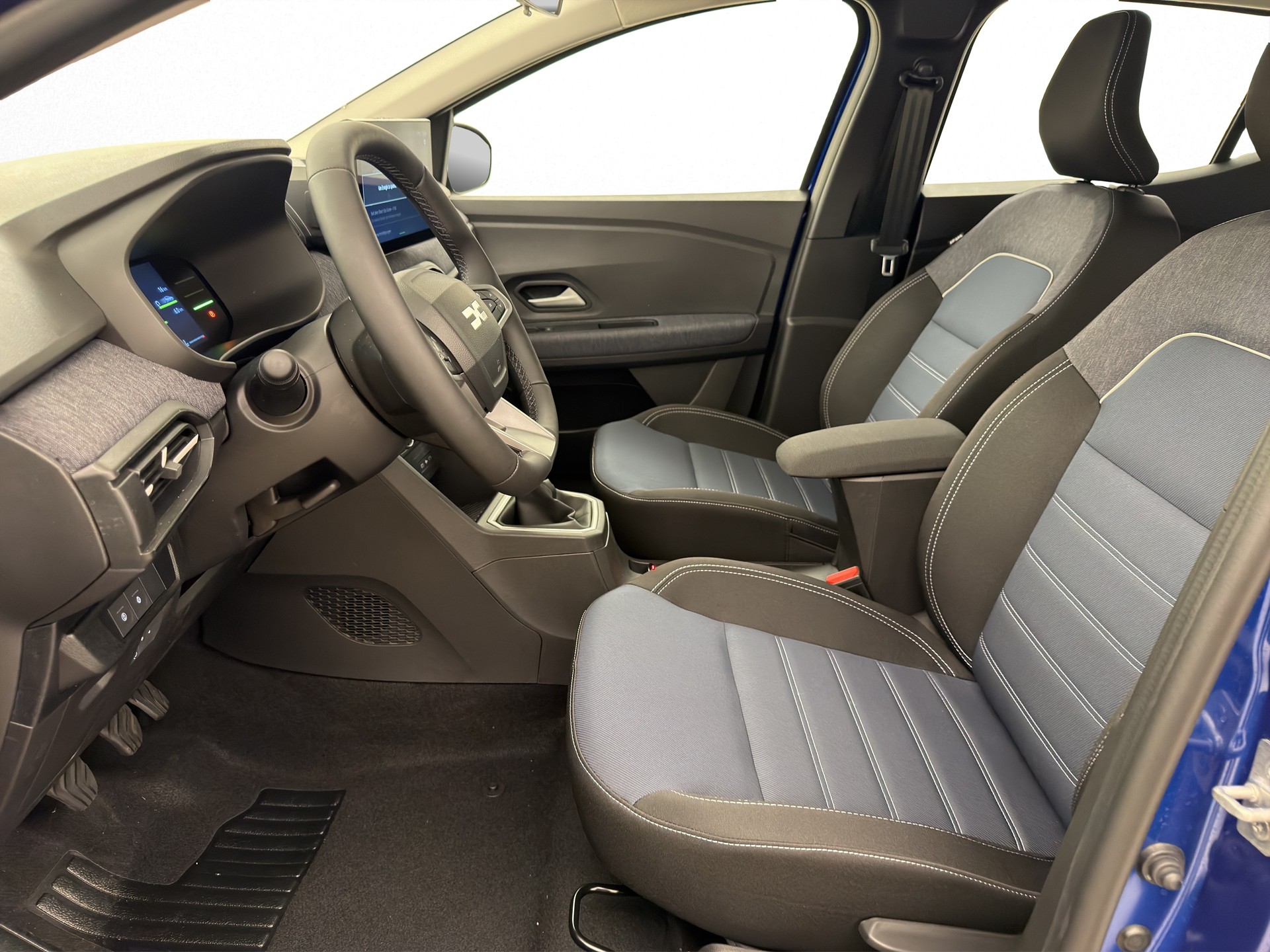 DACIA Sandero 1.0 TCe 100 Journey-image-6