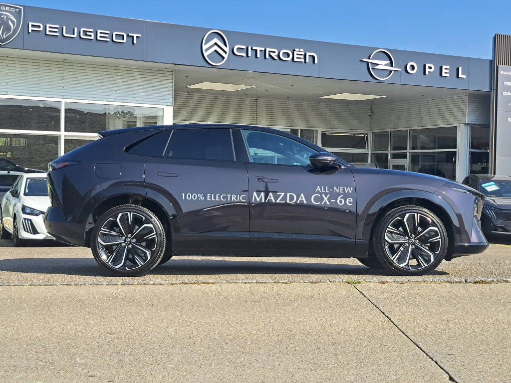 MAZDA CX-6e Takumi 258cv-showroom-element-1