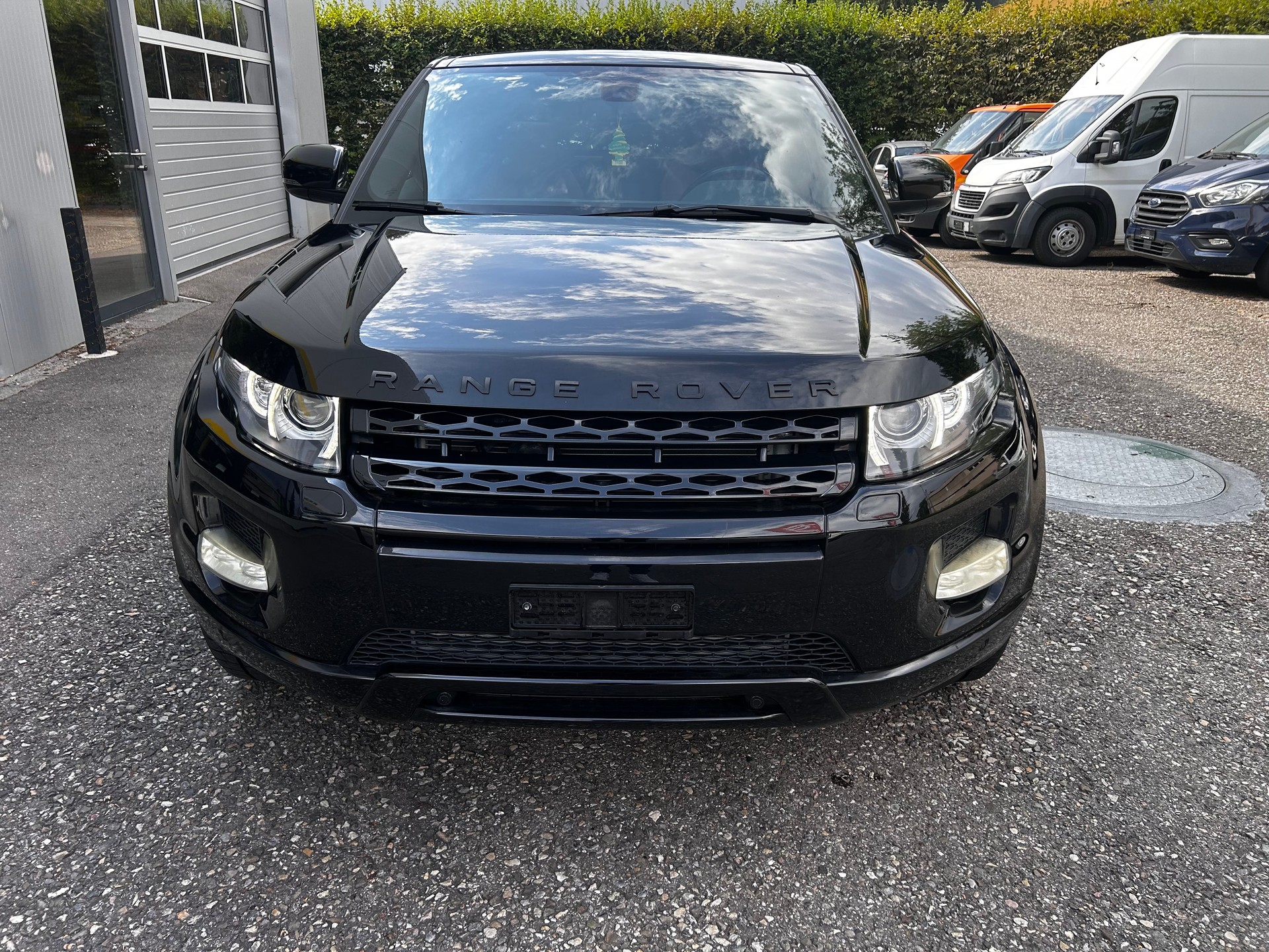 LAND ROVER 03.04.2012