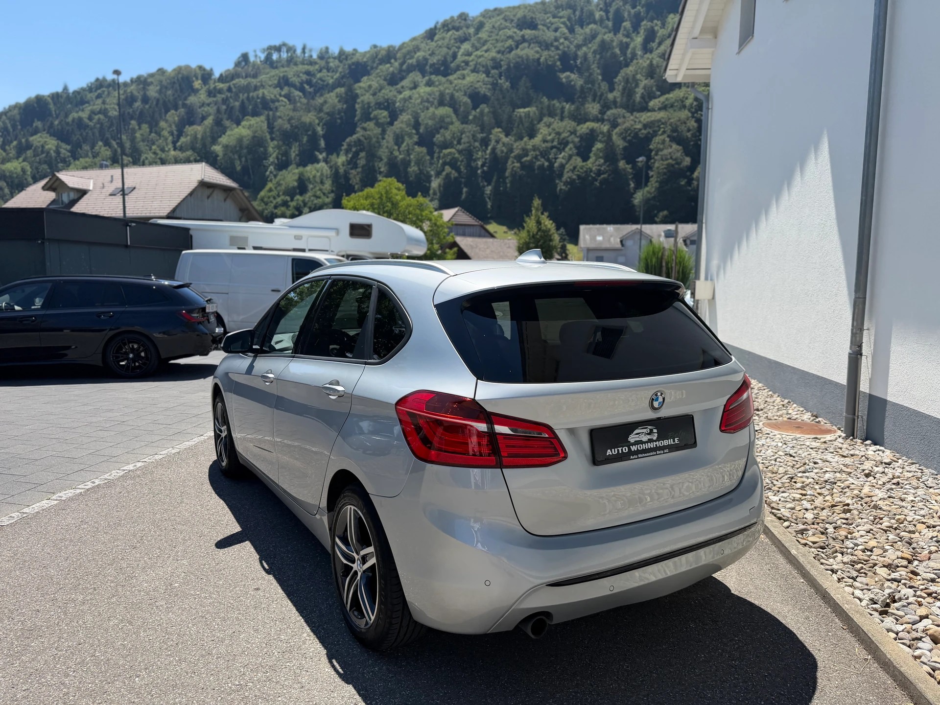 BMW 218d Active Tourer Sport Line Steptronic-image-14