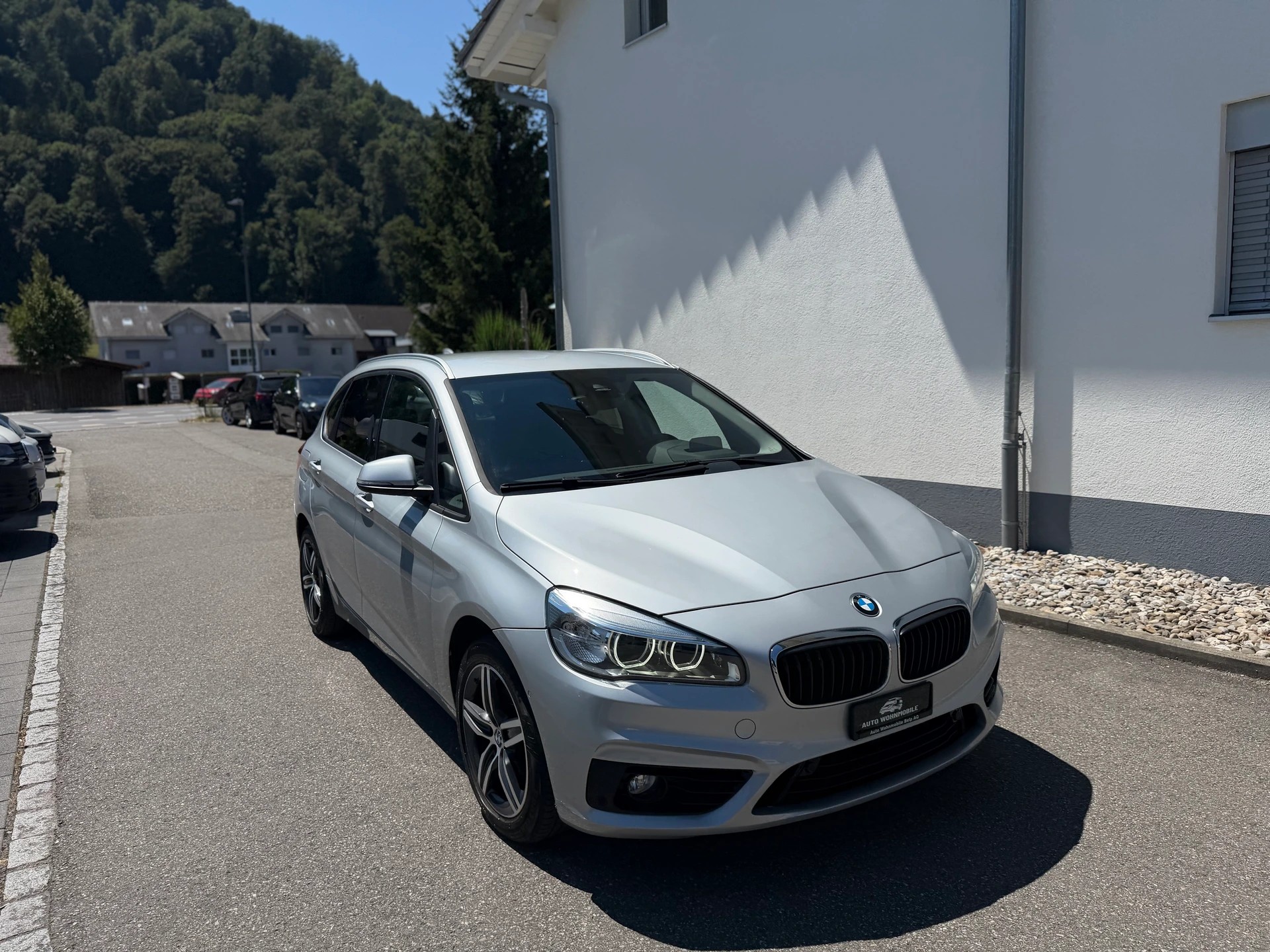 BMW 218d Active Tourer Sport Line Steptronic-showroom-element-1