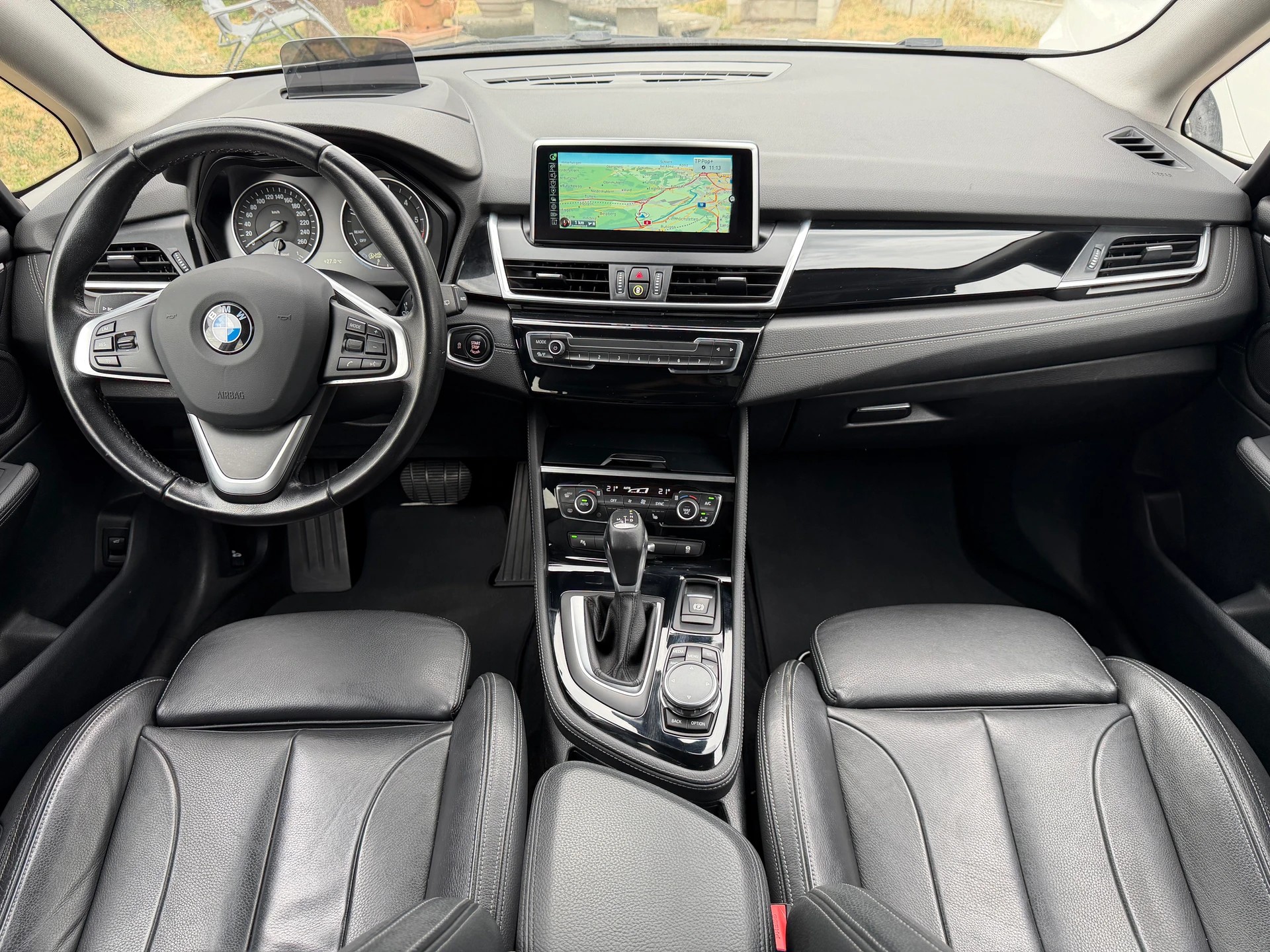 BMW 218d Active Tourer Sport Line Steptronic-image-18